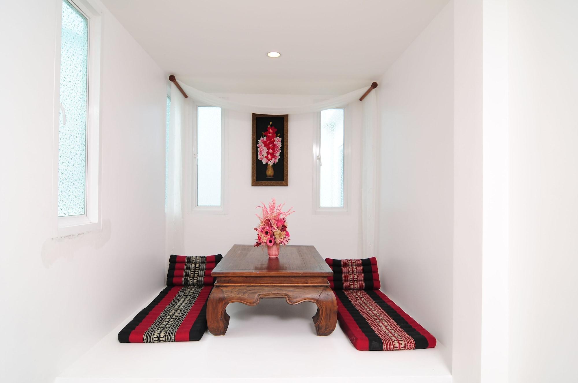 Set de Habitación Grand Bleu Ocean View Pool Suite