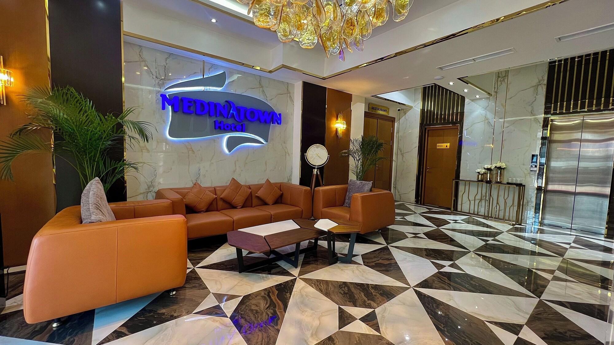 Vista Lobby MedinaTown