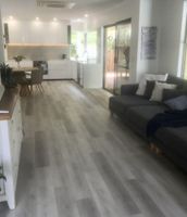 Alquiler Vacacional - A nature haven within walking distance to beach/ town with swim spa on the deck.