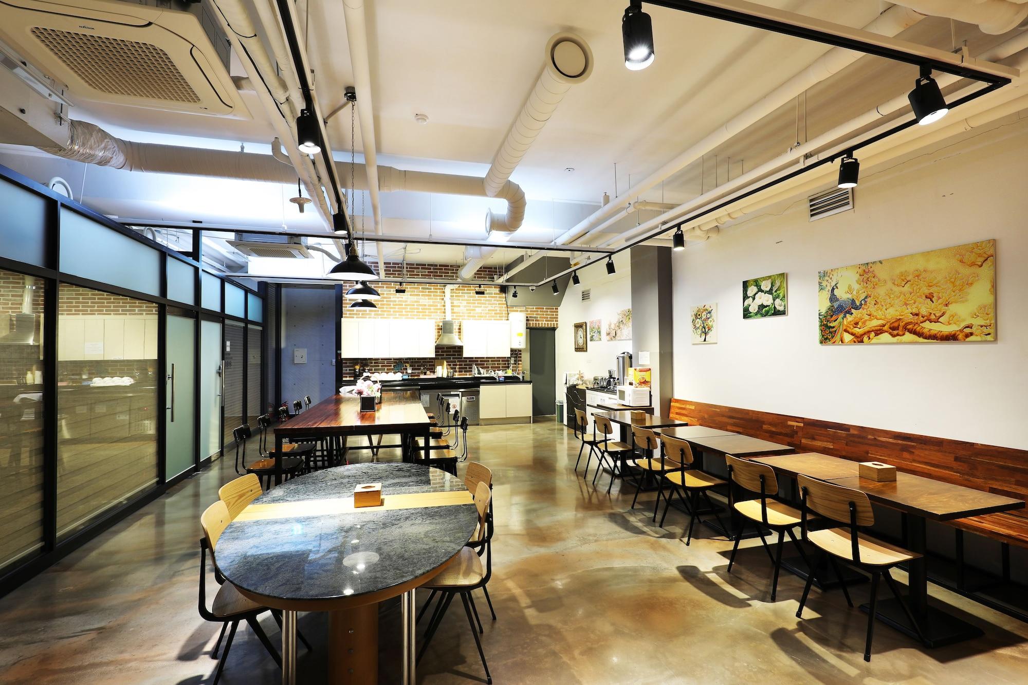 Restaurant STAY7 Myeongdong
