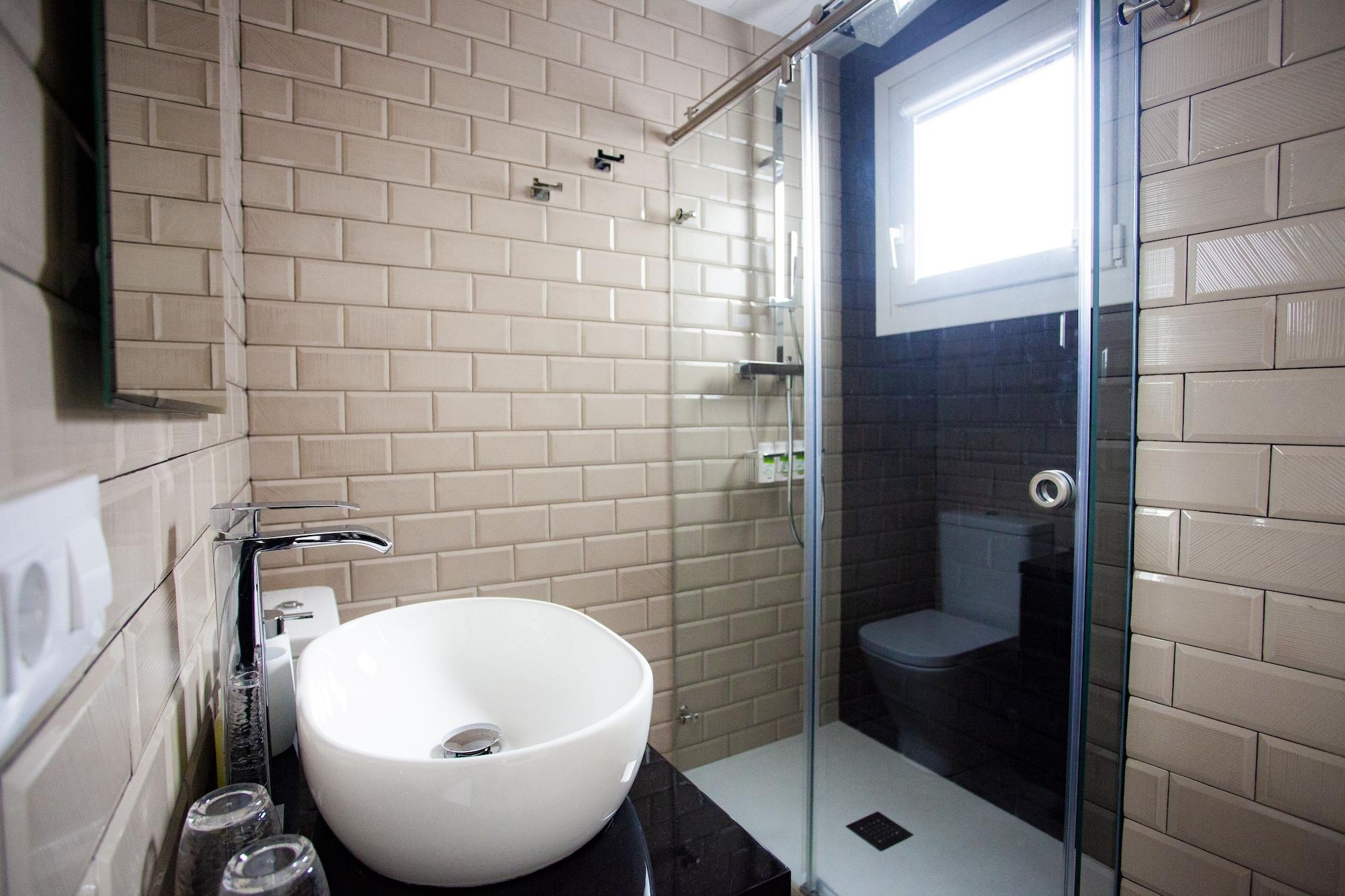 Equipamiento de Habitación Lukanda Hospec Olehousing