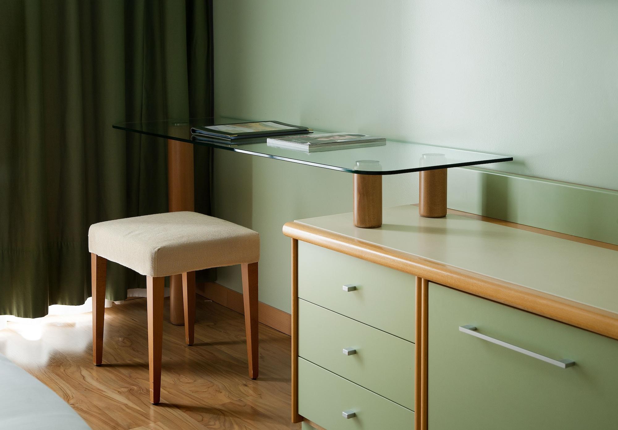 Set de Habitación HOTEL LEONARDO DA VINCI