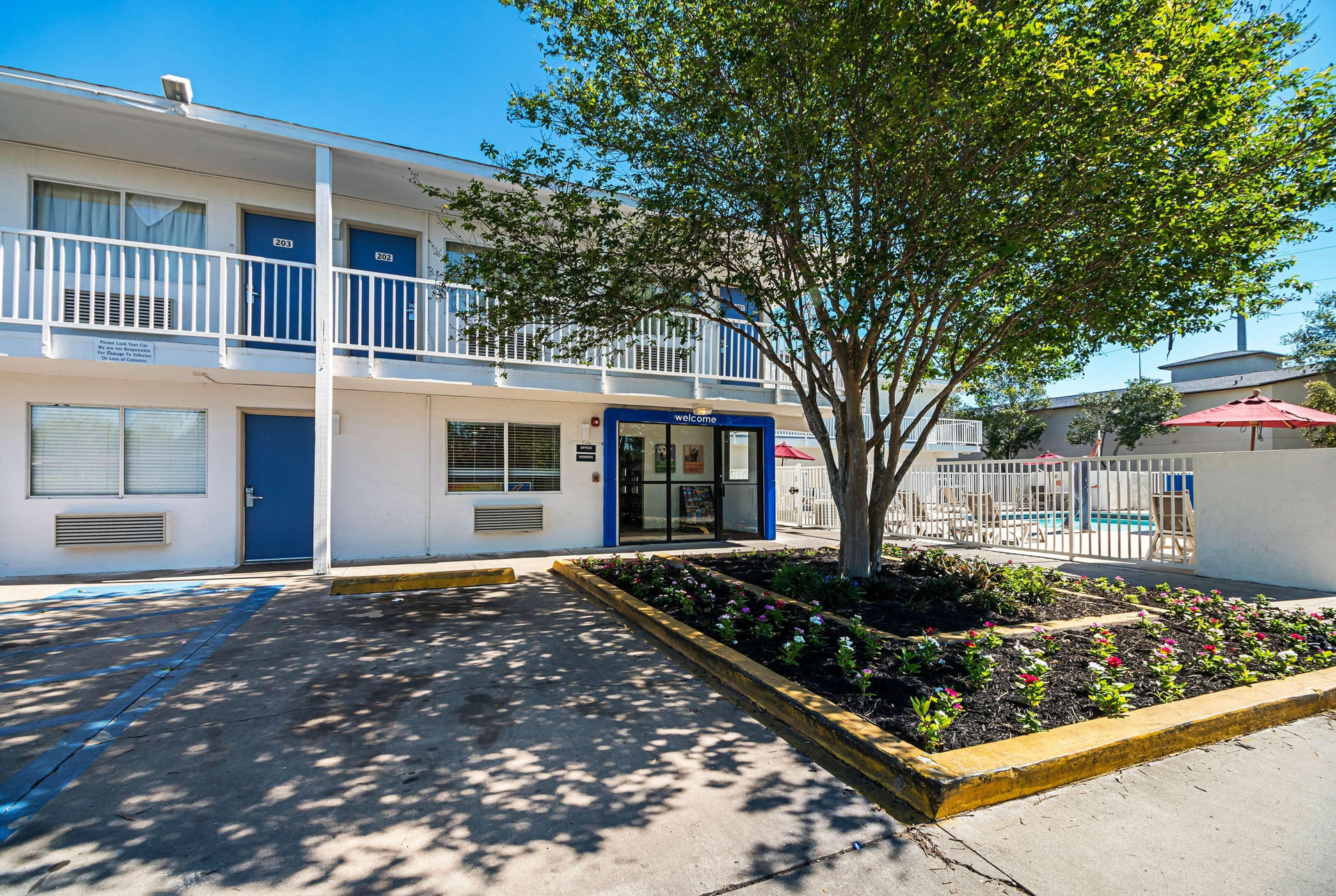 Vista Exterior Motel 6 Corpus Christi, TX - Northwest