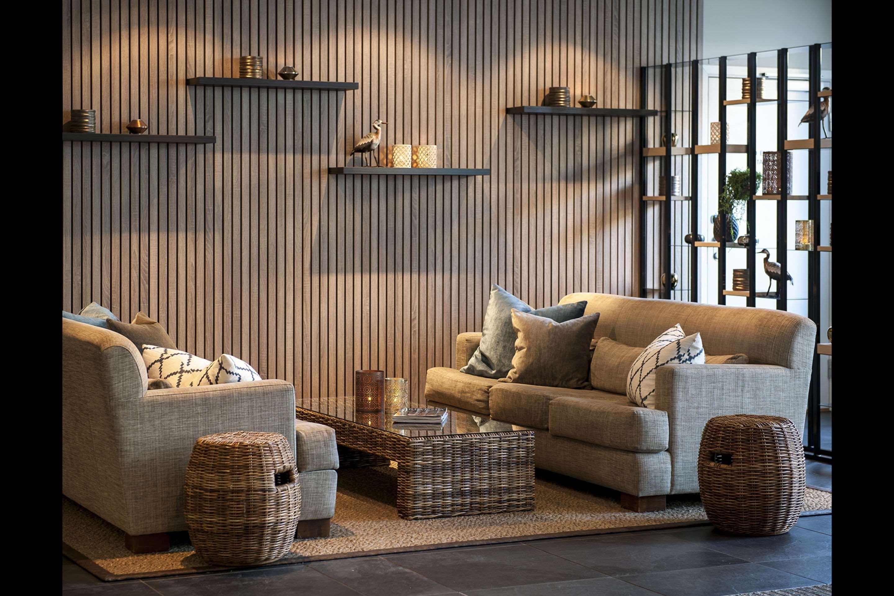 Vista Lobby Quality Resort & Spa Son