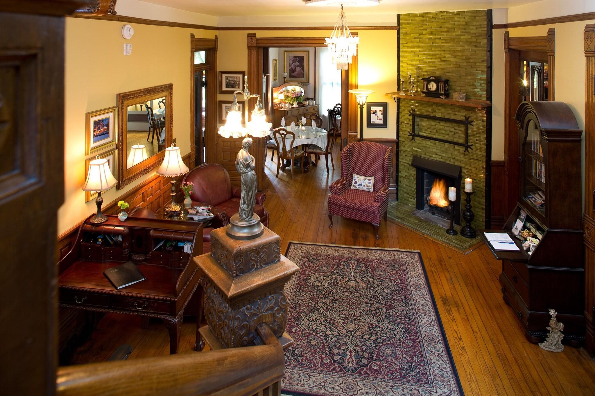 Vista Lobby Beaufort House Inn