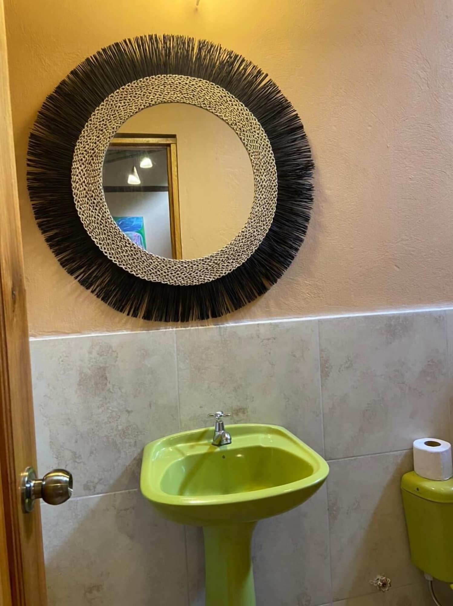 Equipamiento de Habitación HOSTAL ROSA MISTICA