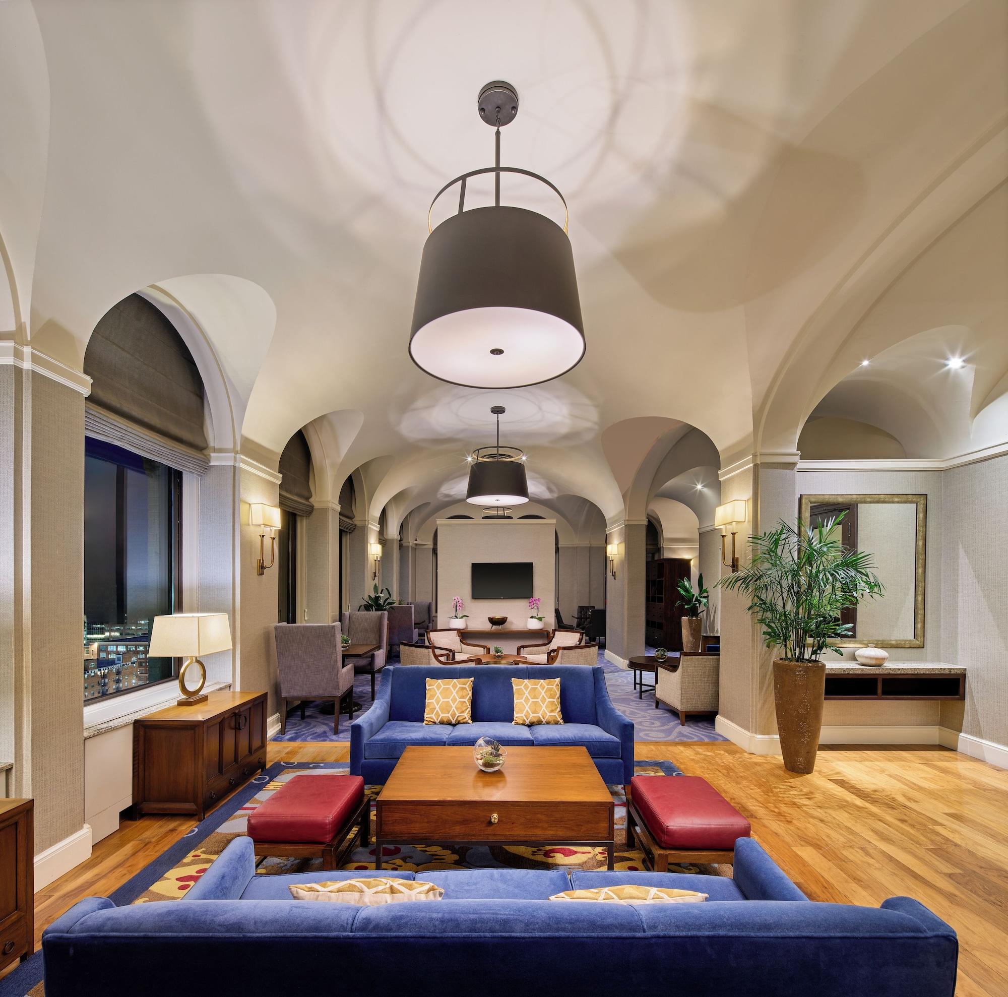 Vista Lobby Fairmont Palliser