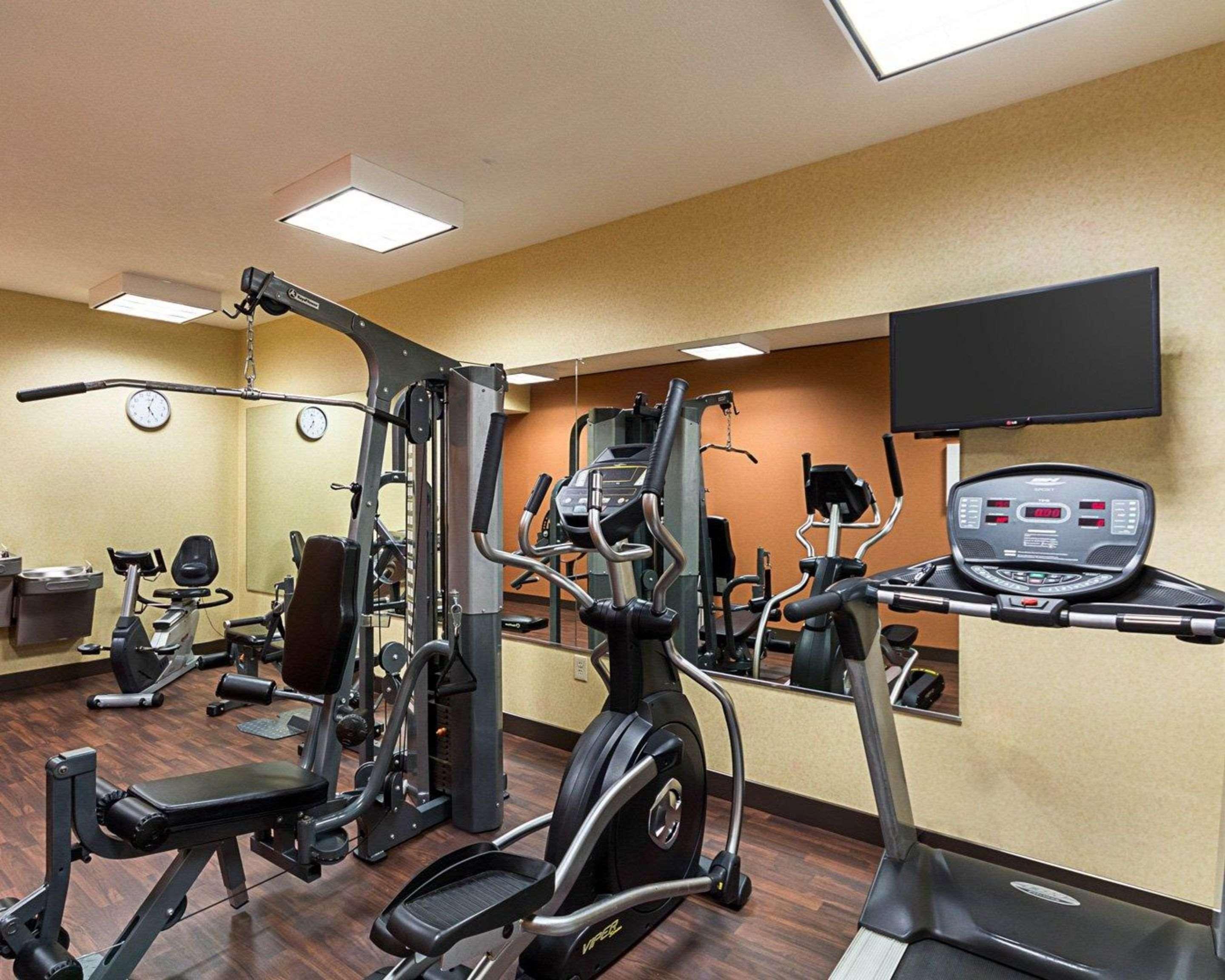 Instalaciones Recreativas Comfort Suites Airport