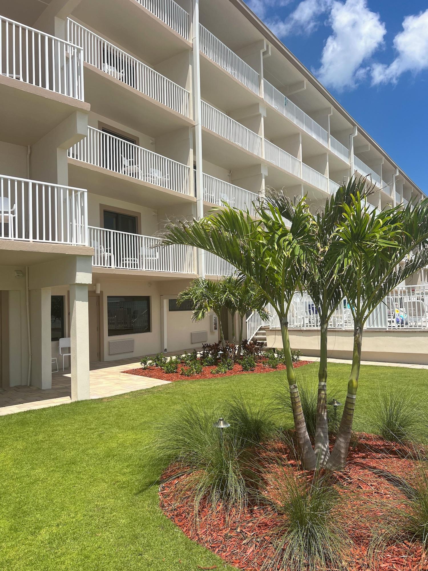 Vista Exterior Best Western Plus Beach Resort