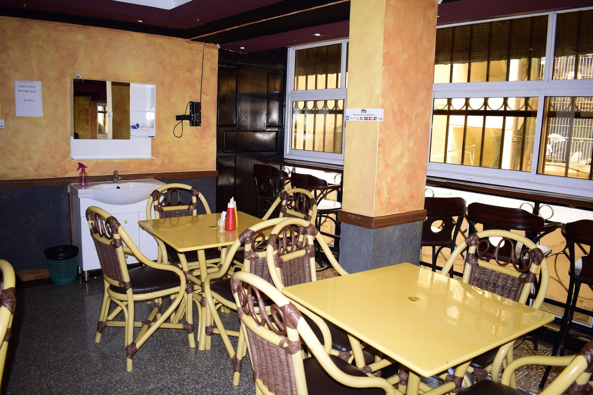 Restaurant Aden Bay City Hotel