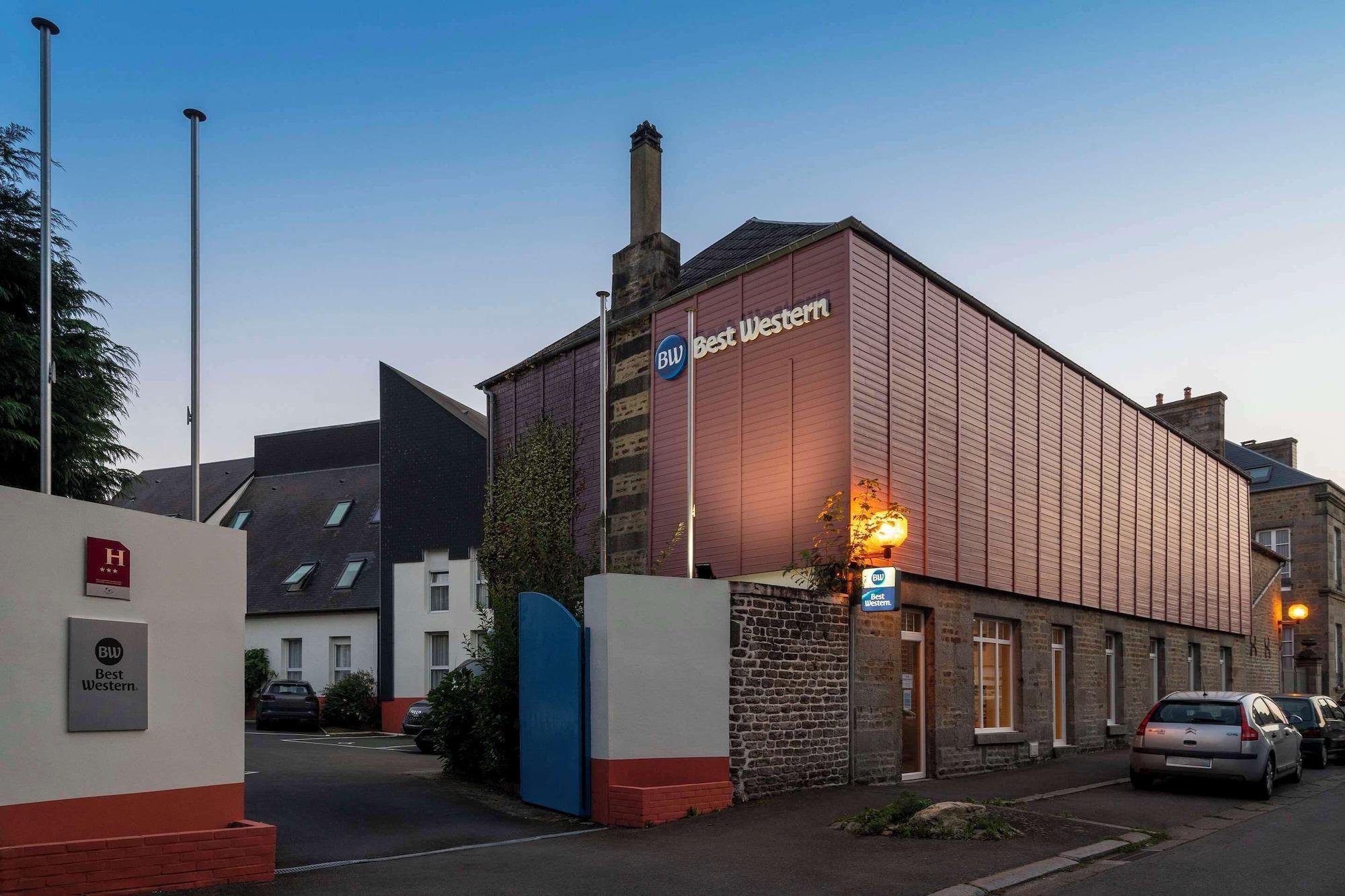 Vista Exterior Best Western Flers Centre Gare