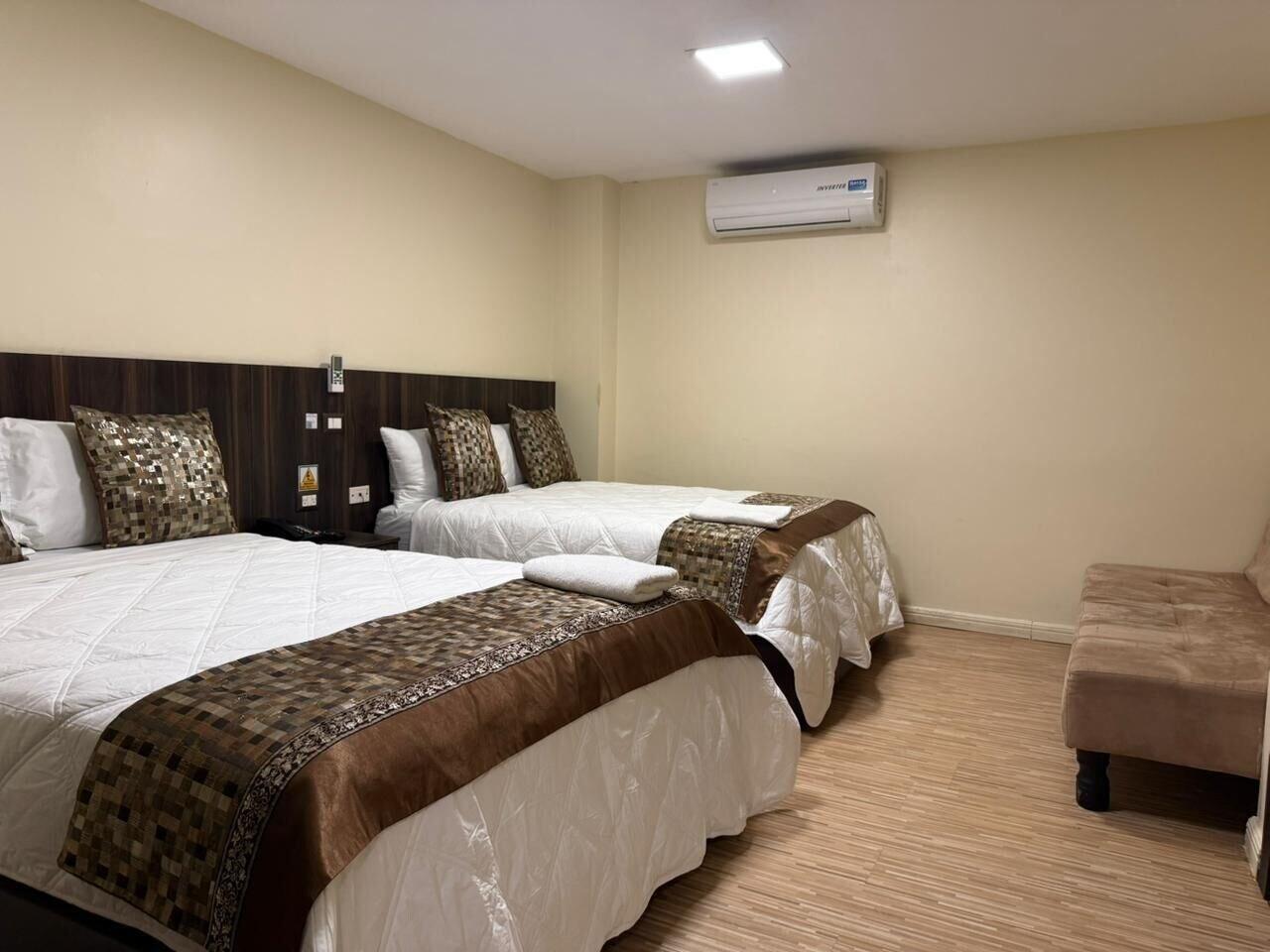 Habitación HOTEL OCEANIK