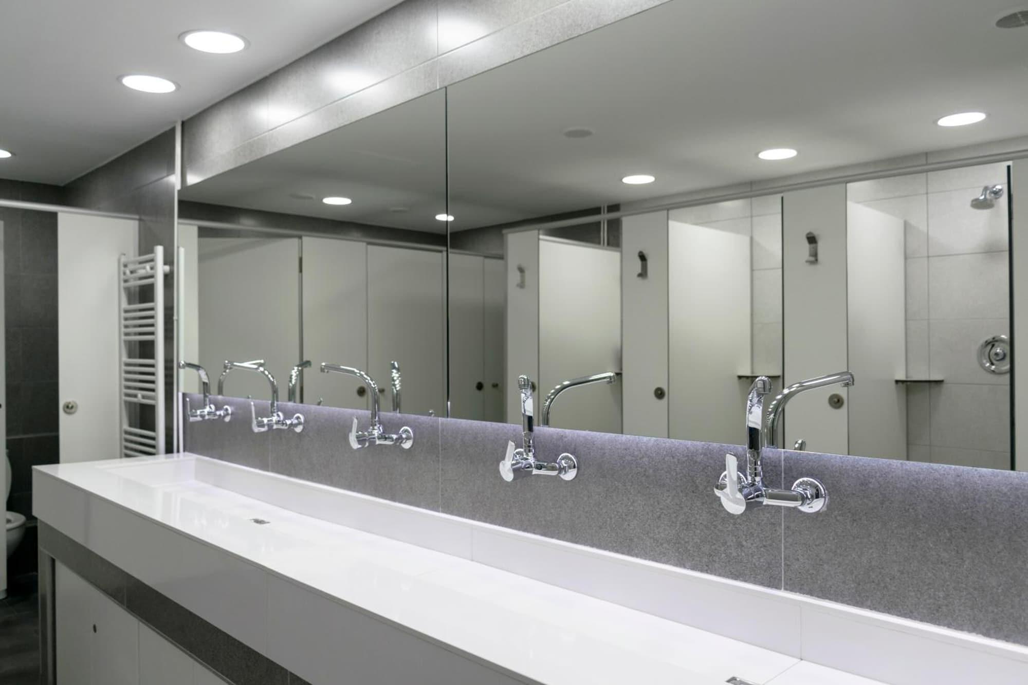 Equipamiento de Habitación Alberguinn Youth Hostel