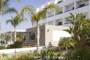 Alojamiento - Christofinia Hotel