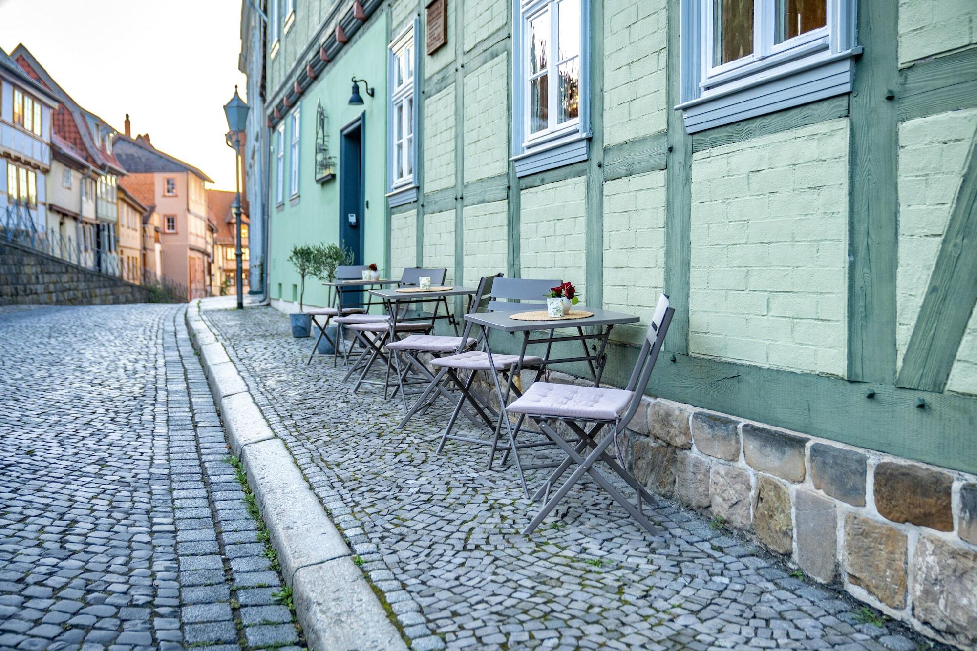 Vista Exterior Hotel Domschatz