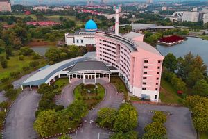 Alojamiento - Royal Park Hotel at UNITEN