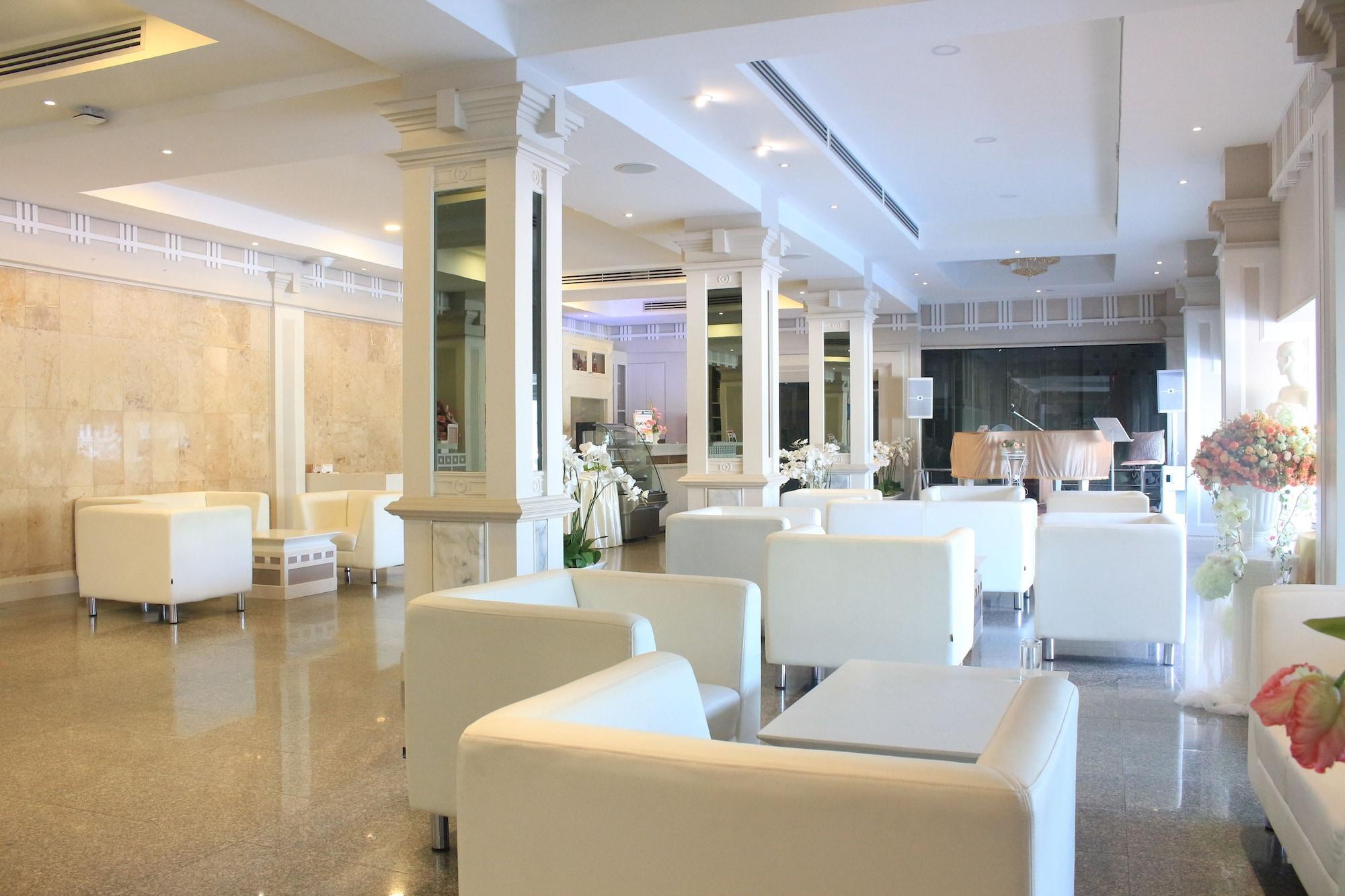 Vista Lobby VWish Hotel
