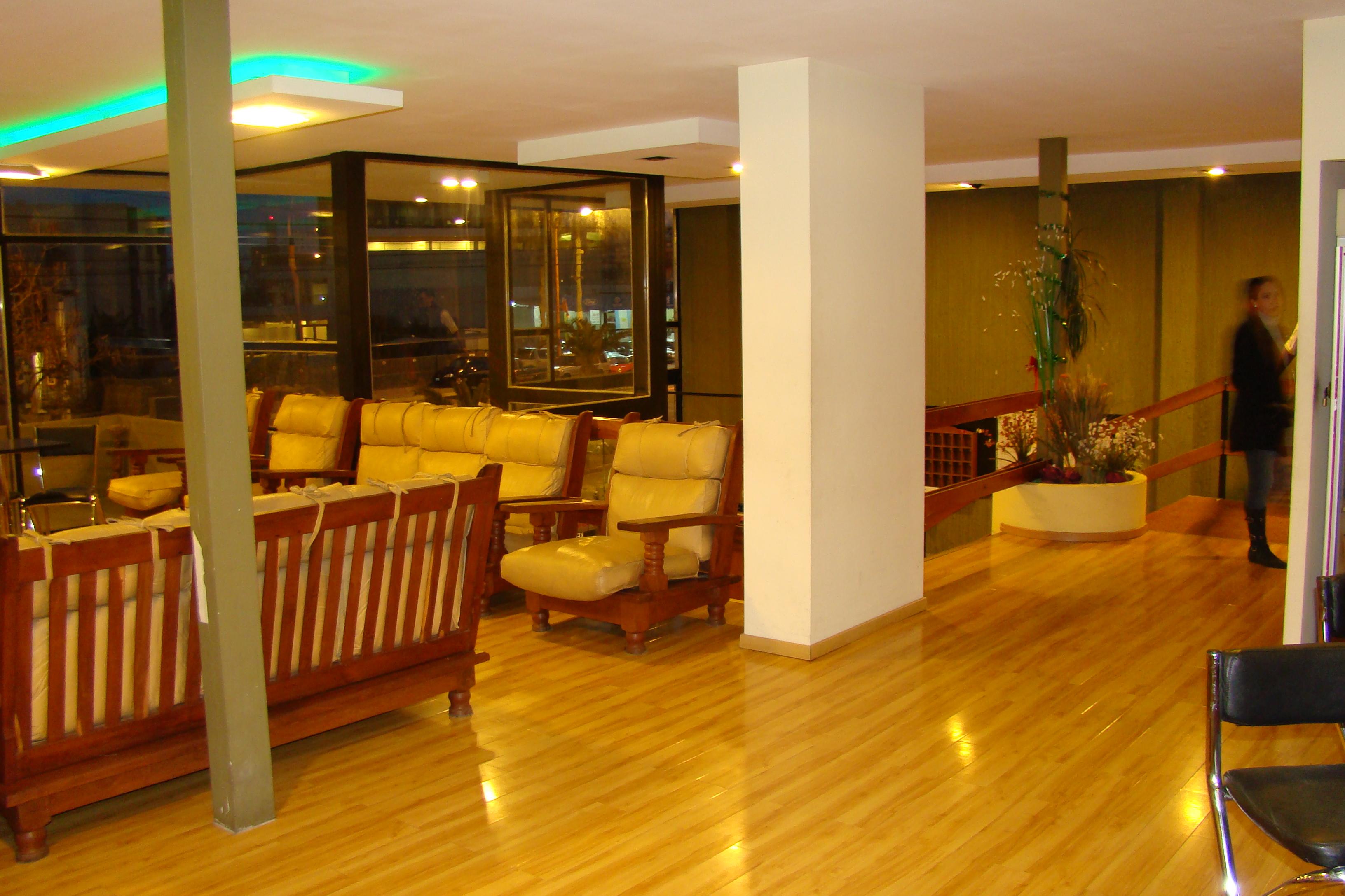 Varios Hotel Temu