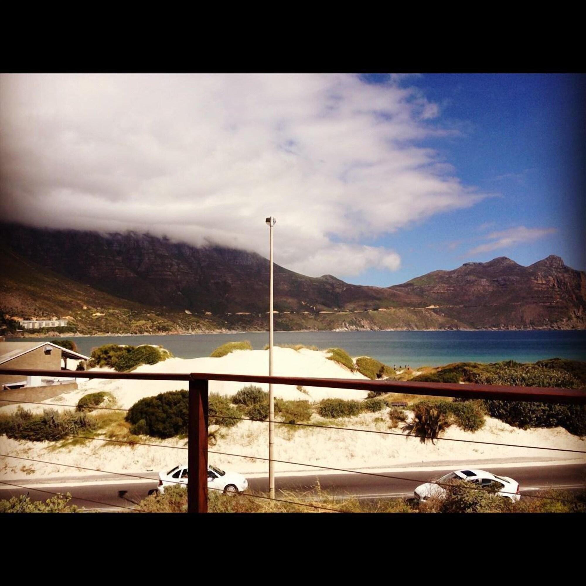 Playa Hout Bay Backpackers