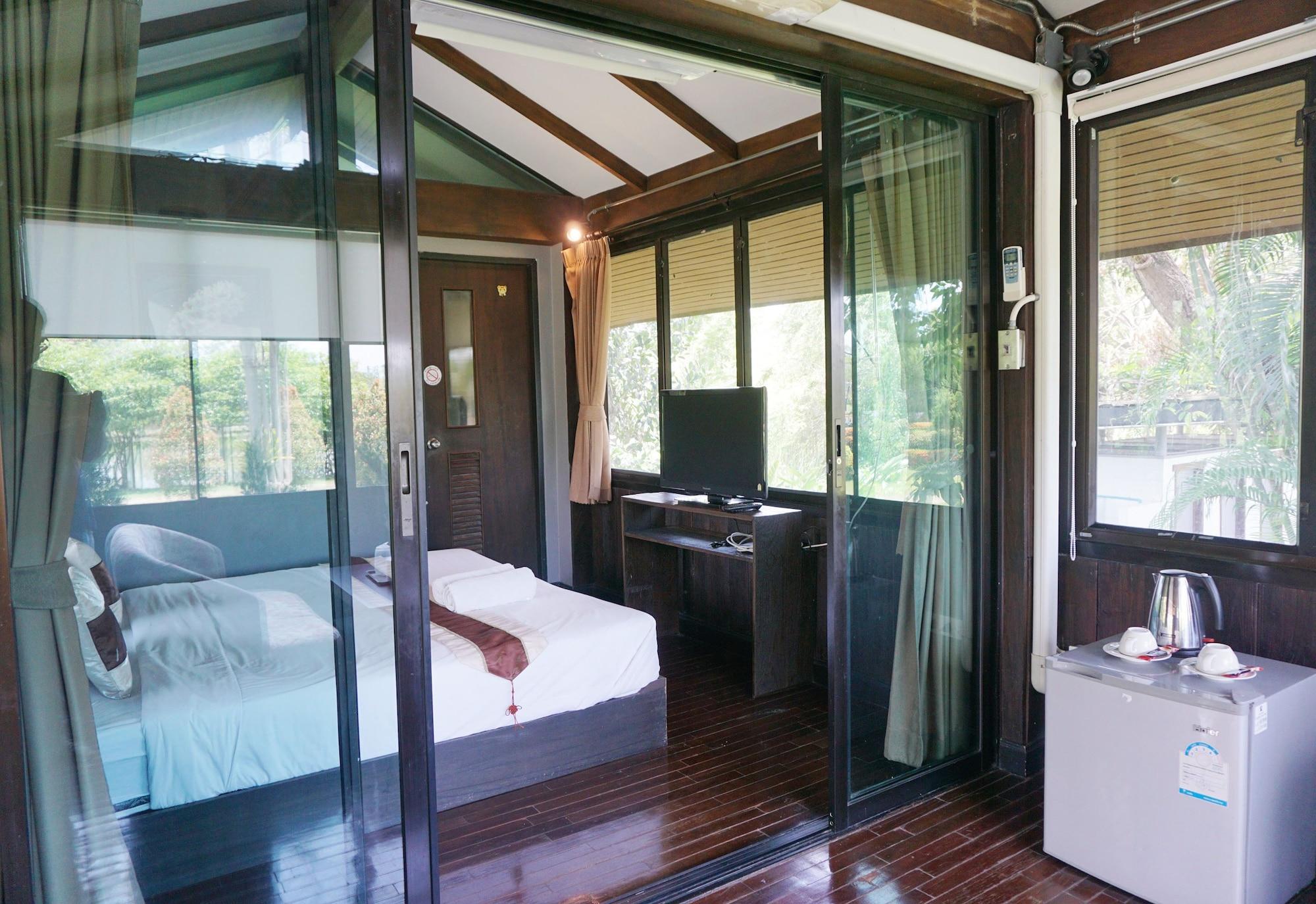Set de Habitación The Lampang Villa