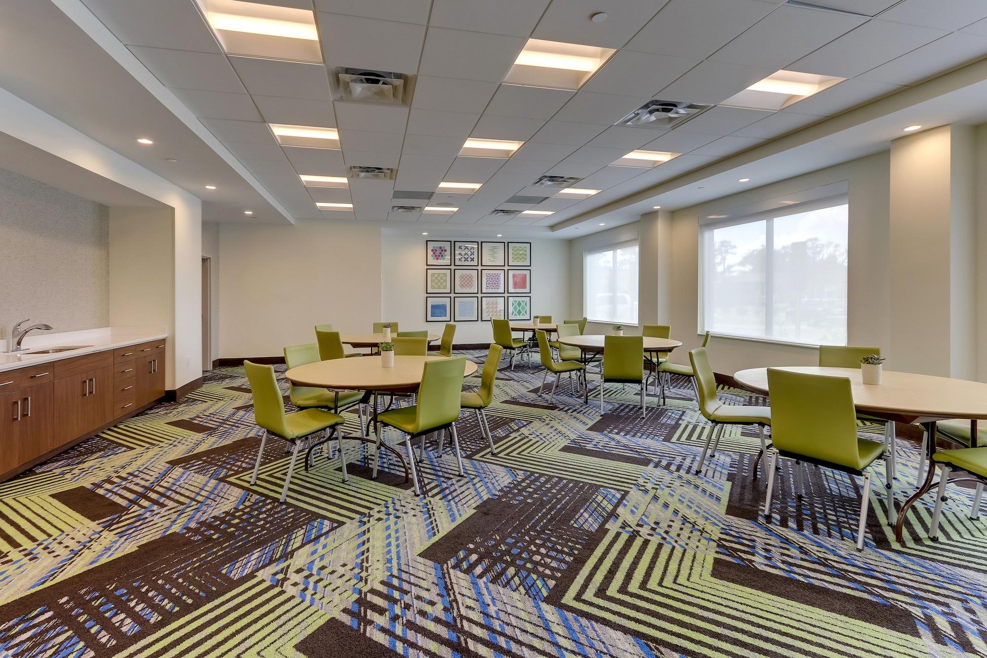 Sala de Reuniones Holiday Inn Express Wilmington Porters Neck by IHG