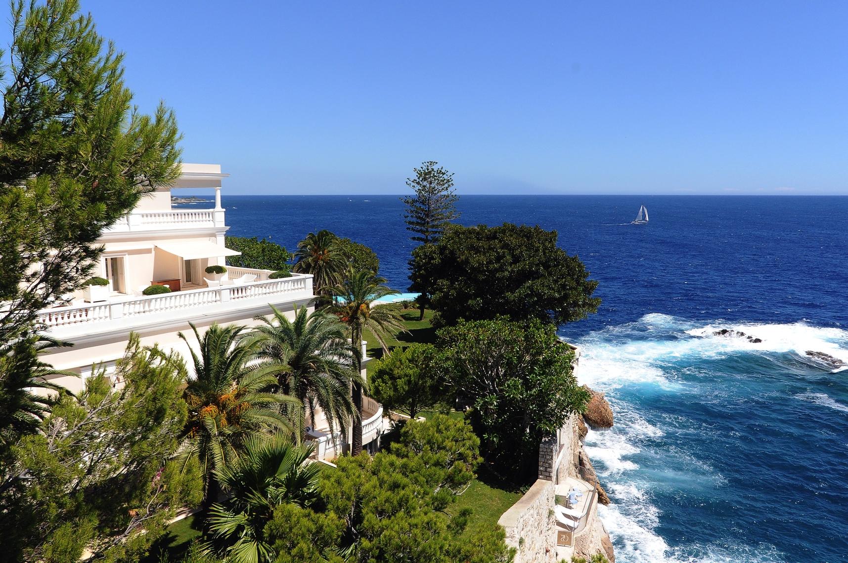 Vista Exterior Cap Estel
