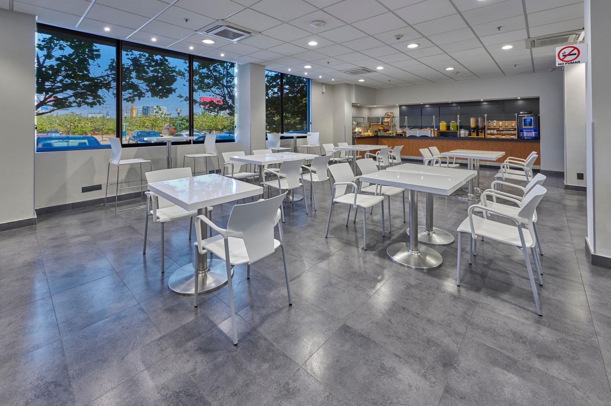 Restaurant City Express by Marriott Matamoros