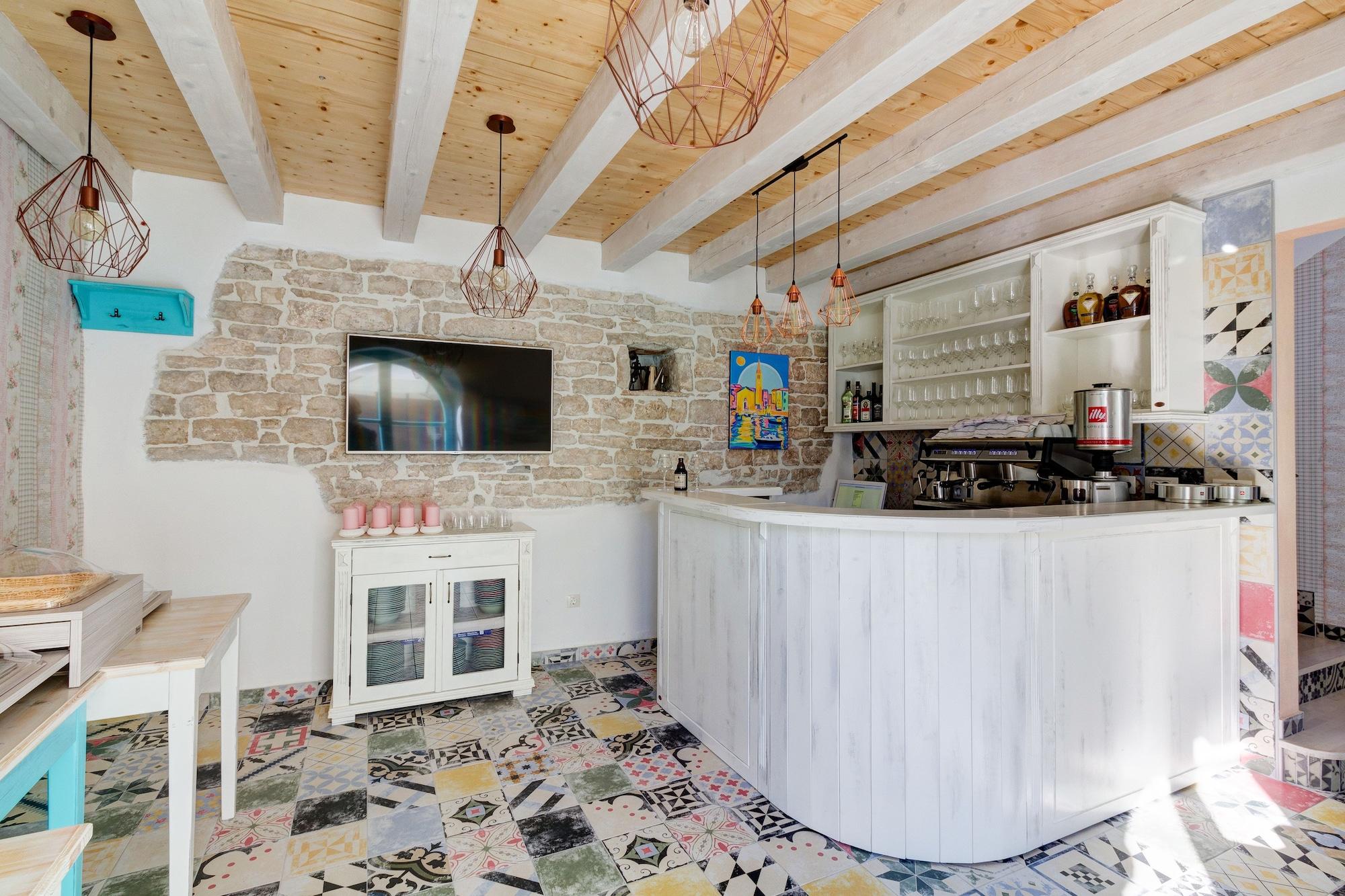 Bar/Salón Heritage hotel Chersin