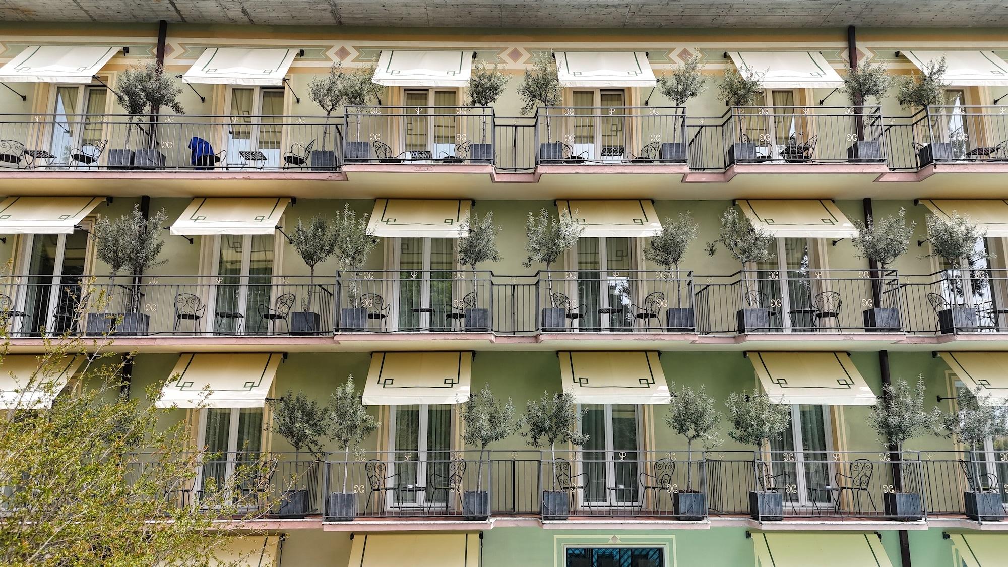 Vista Exterior Palace Hotel San Pietro