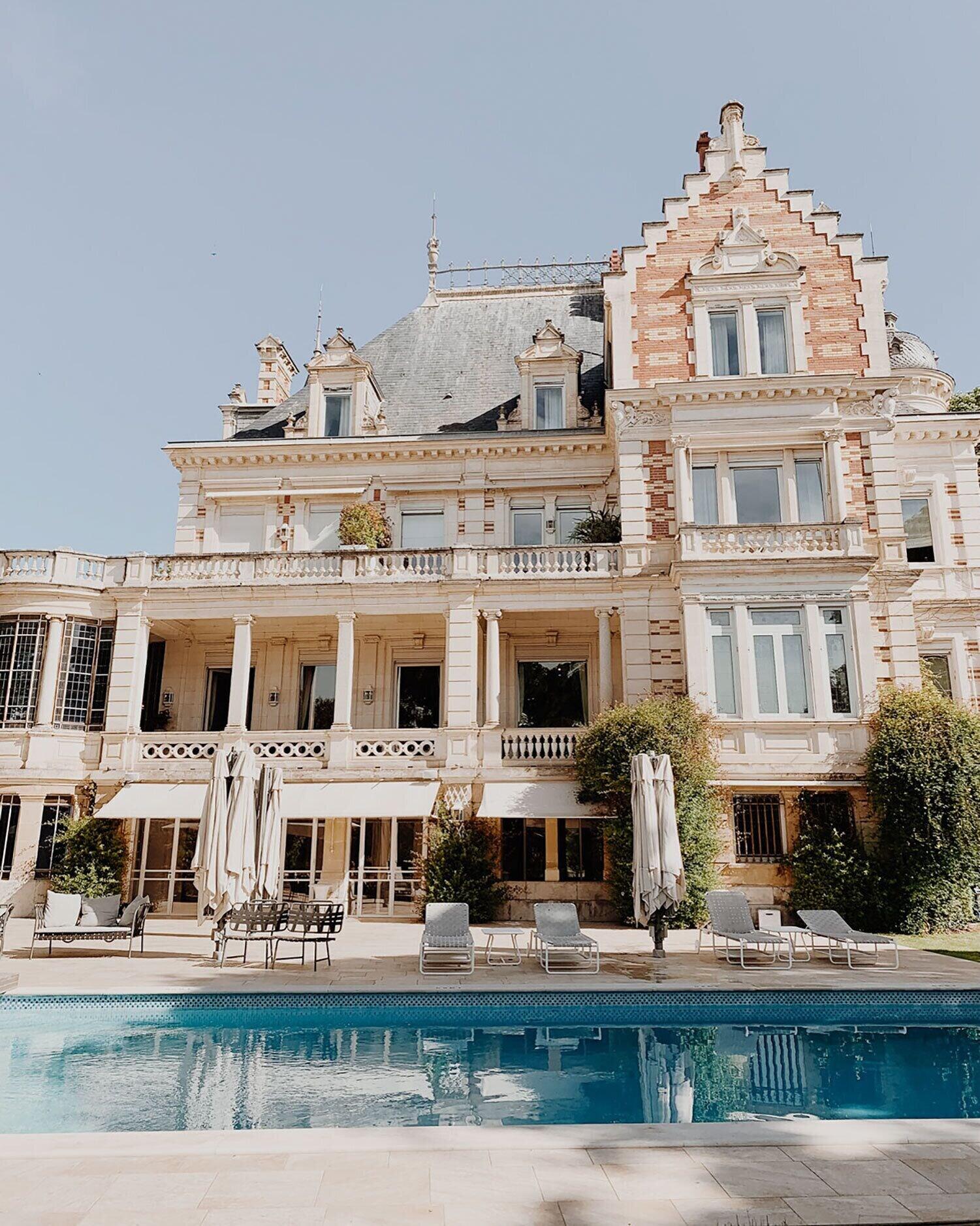 Vista Exterior La Villa Guy & Spa