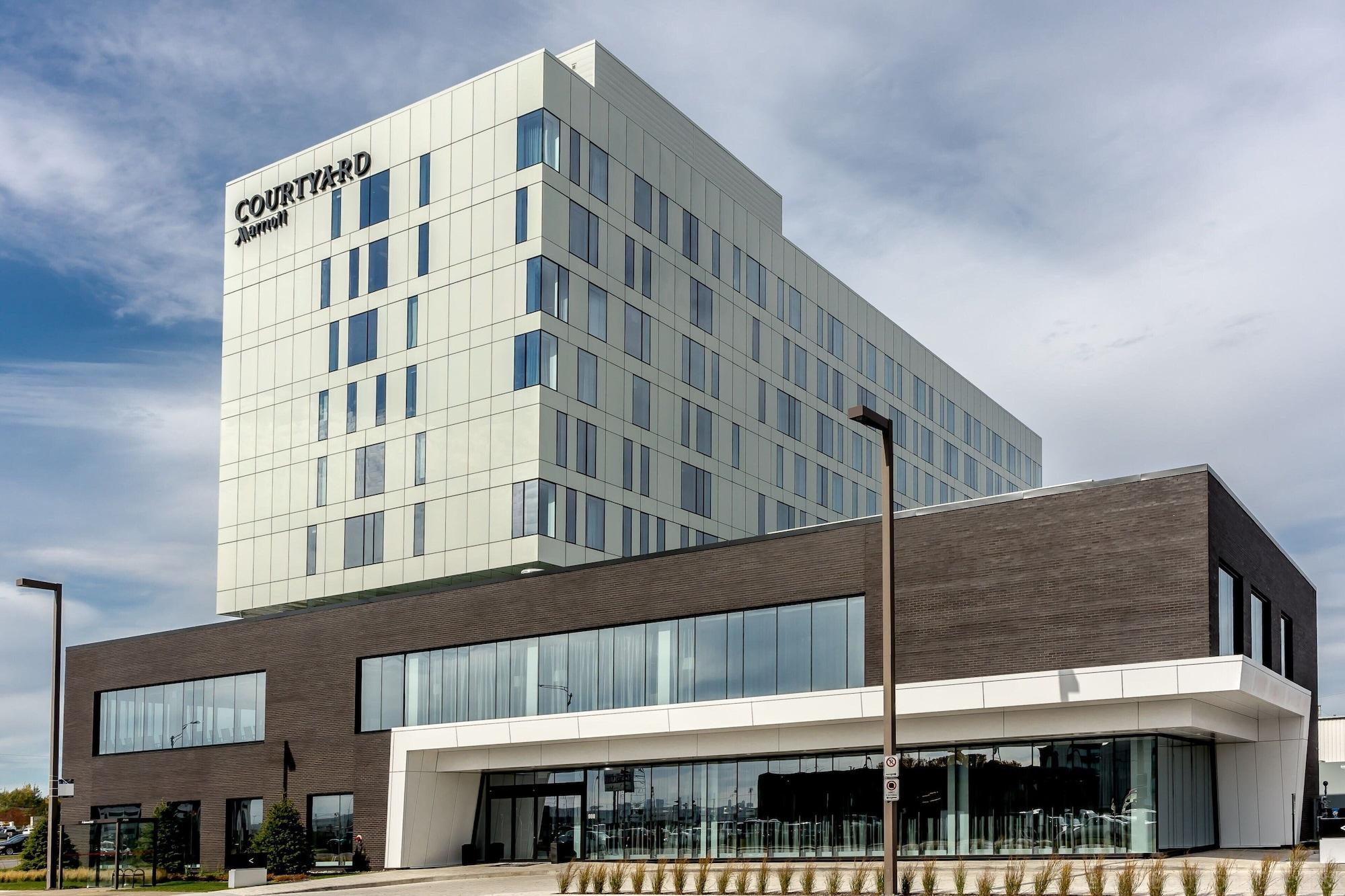 Vista Exterior Courtyard by Marriott Quebec City