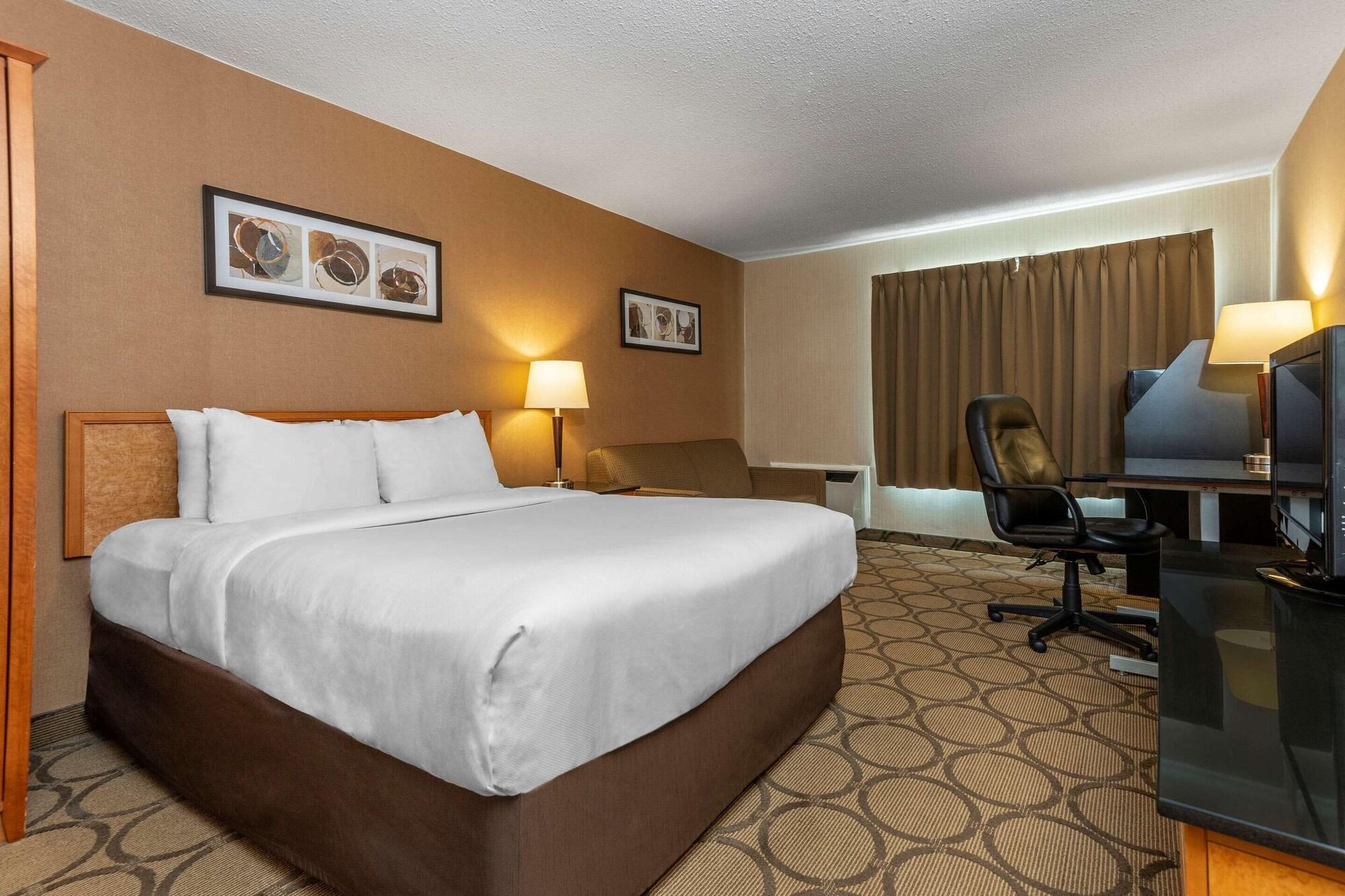 Varios Comfort Inn Chicoutimi