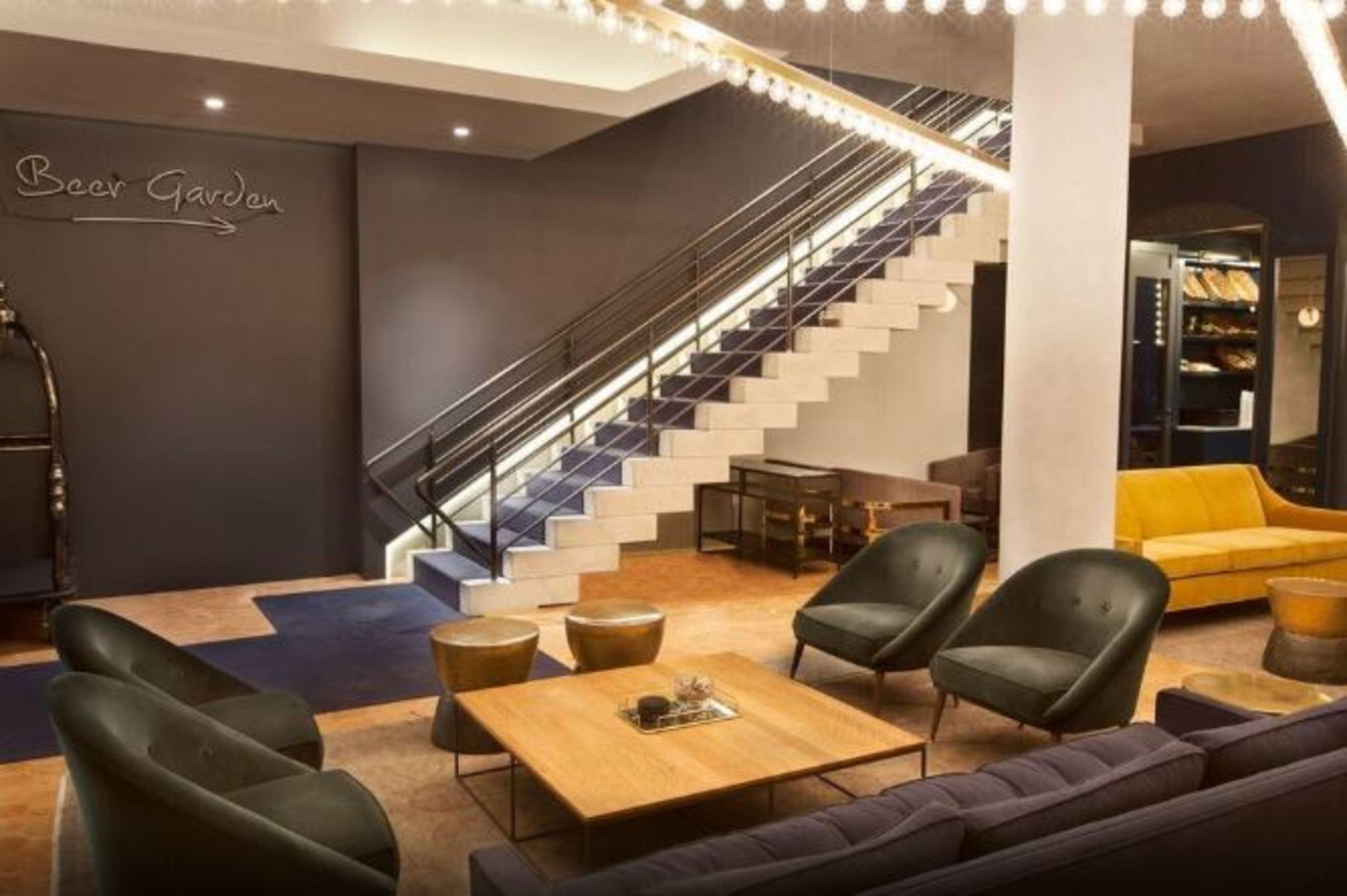 Vista Lobby The Tillary Hotel