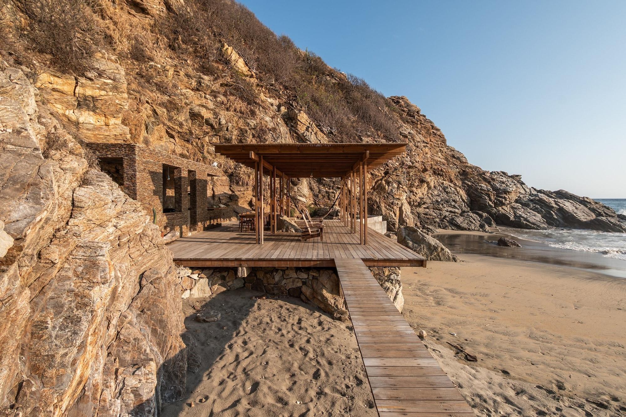 Playa La Valise Mazunte, Member of Small Luxury Hotels