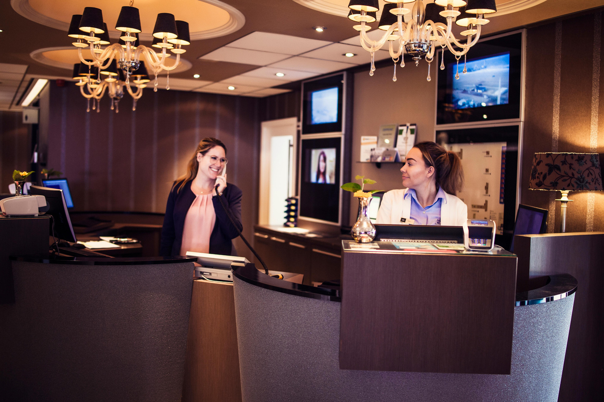 Vista Lobby Carlton Beach