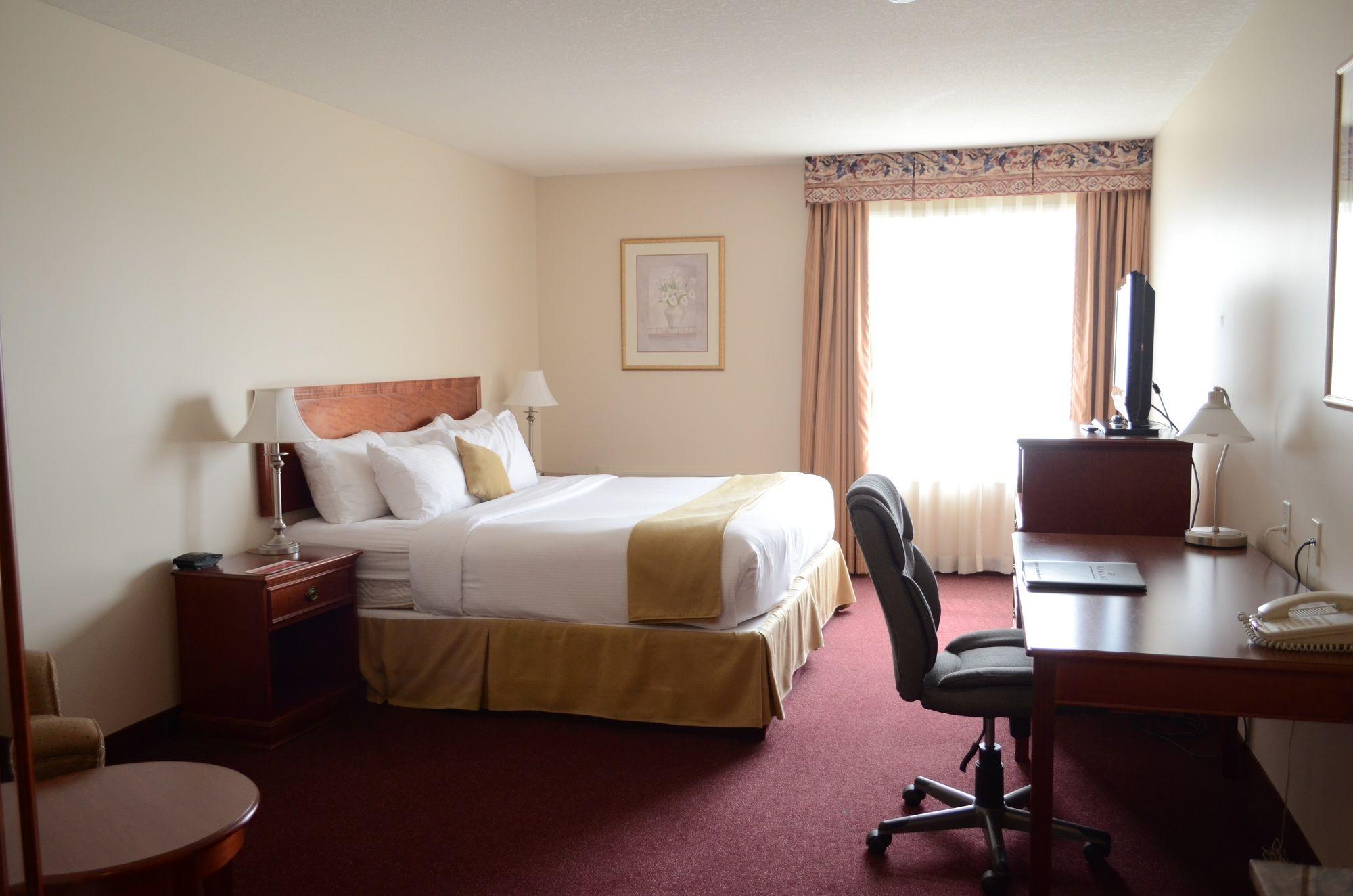 Habitación Ramada Edmonton International Airport