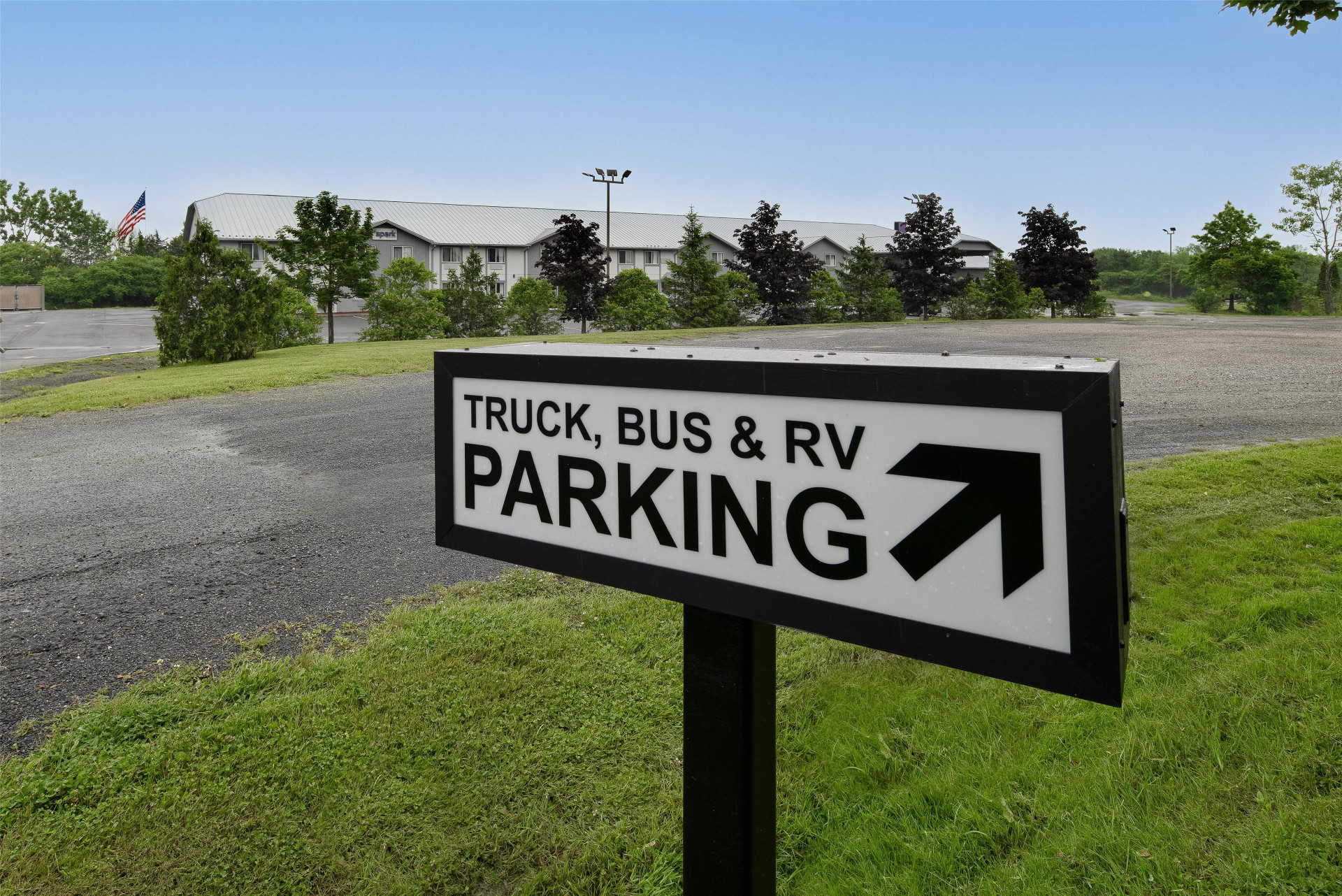 Vista Exterior Spark by Hilton West Coxsackie