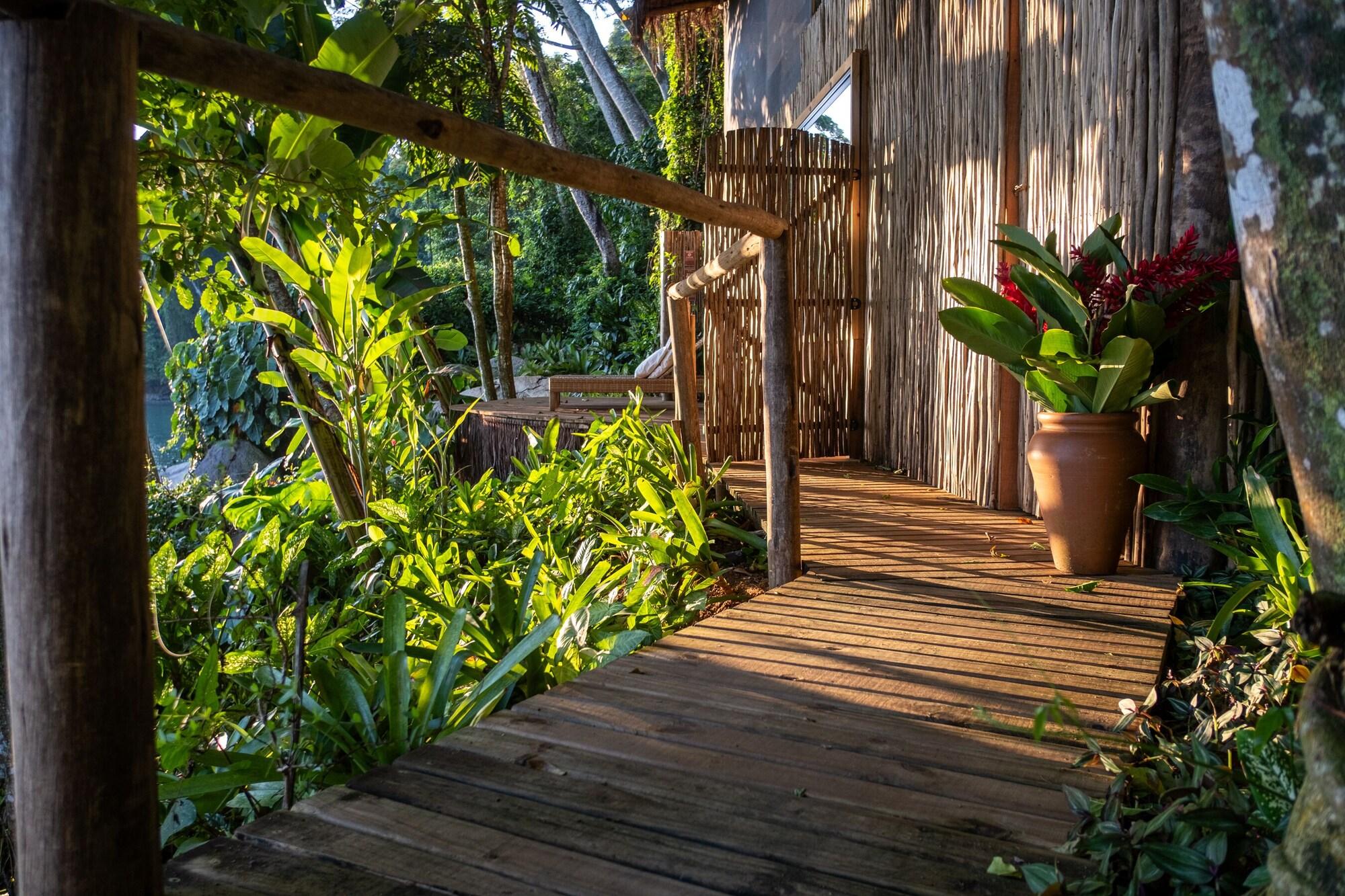 Vista Exterior Casa Luz