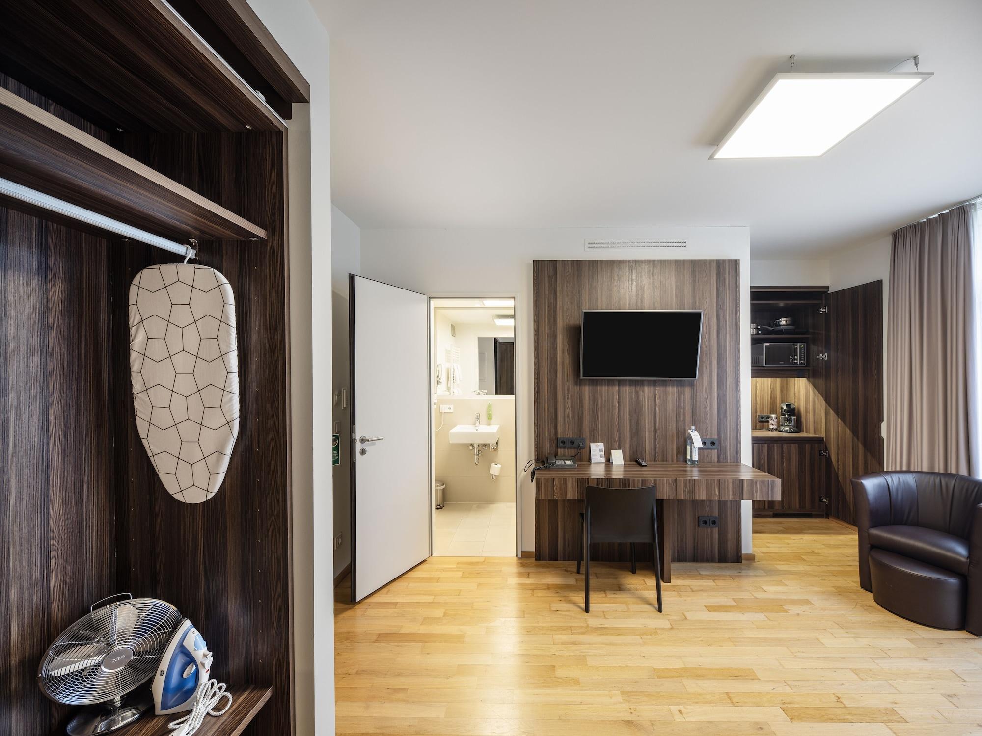 Equipamiento de Habitación sevenDays Hotel BoardingHouse