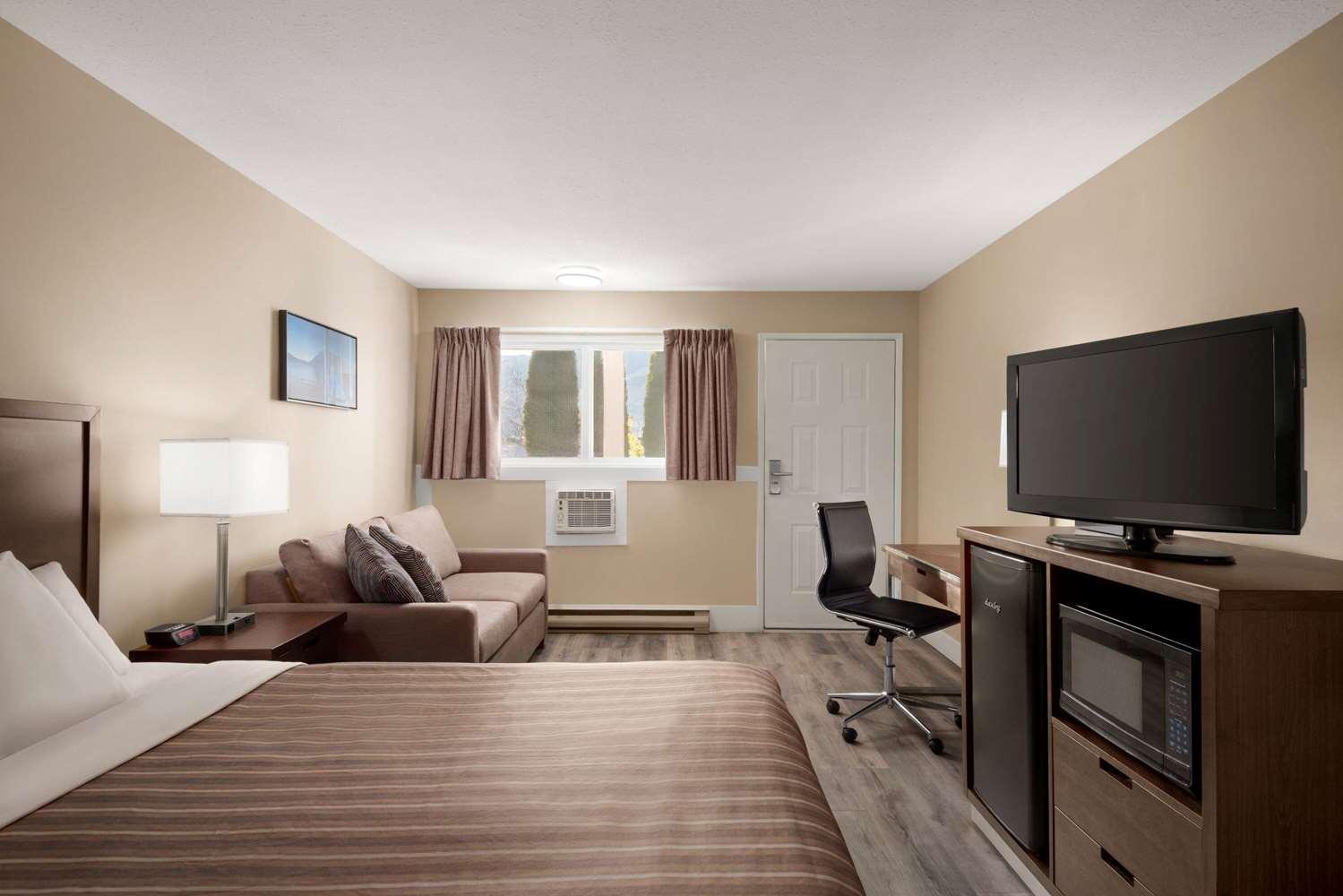 Habitación Travelodge by Wyndham Salmon Arm