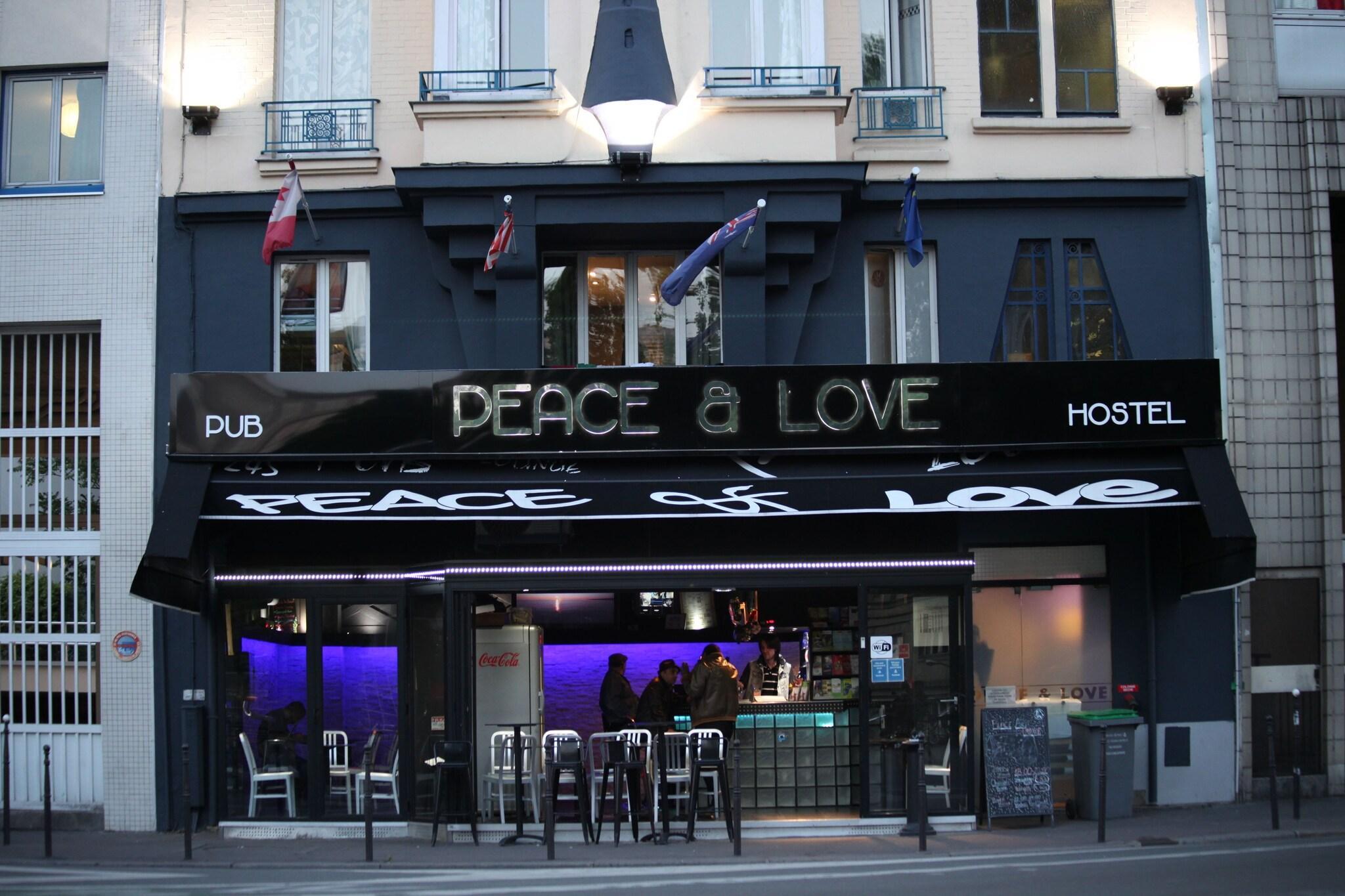 Vista Exterior Peace & Love - Hostel