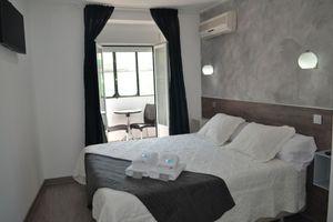 Alojamiento - Hostal Meyra