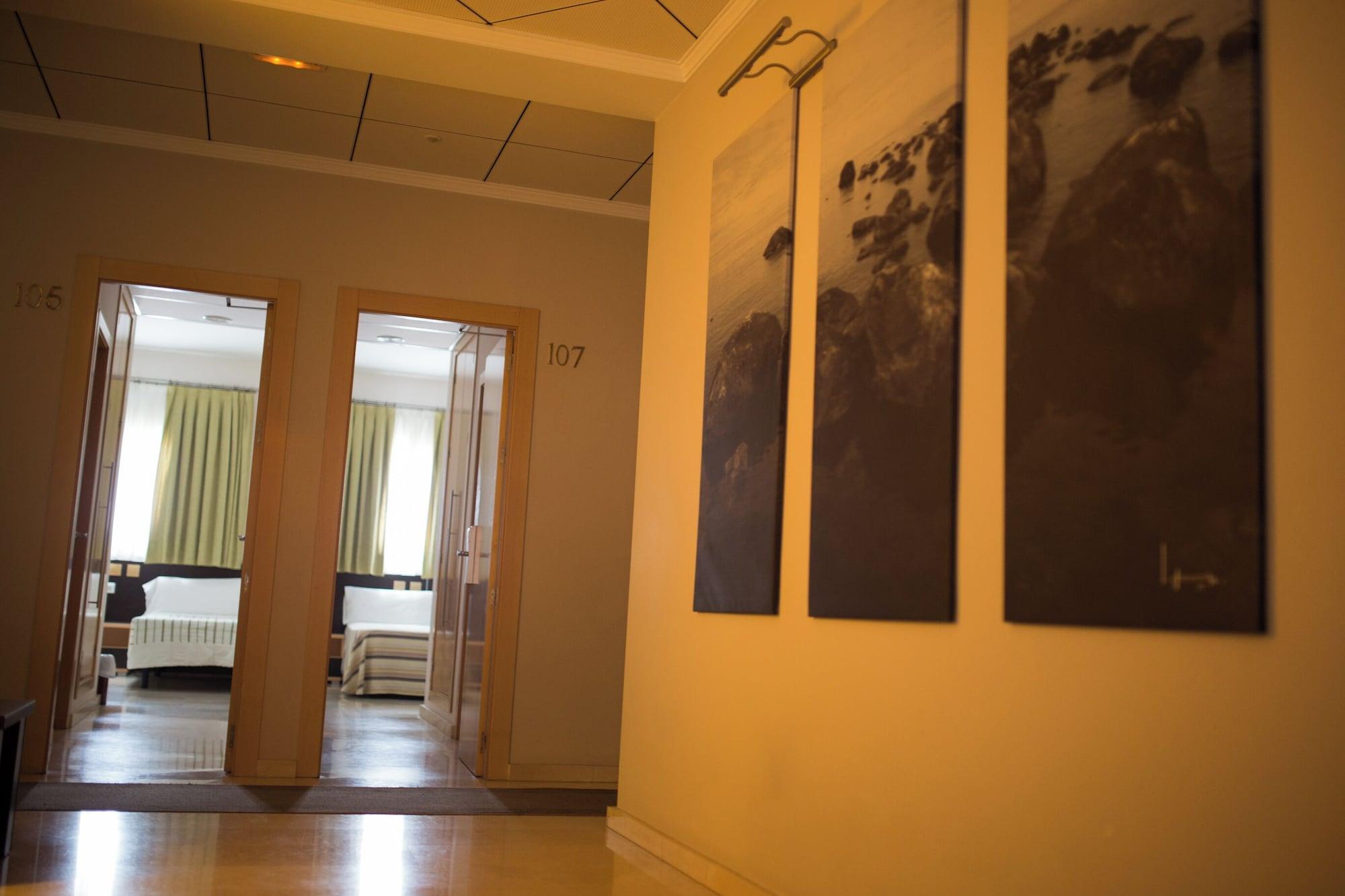 Varios Hostal Albero by eme hoteles