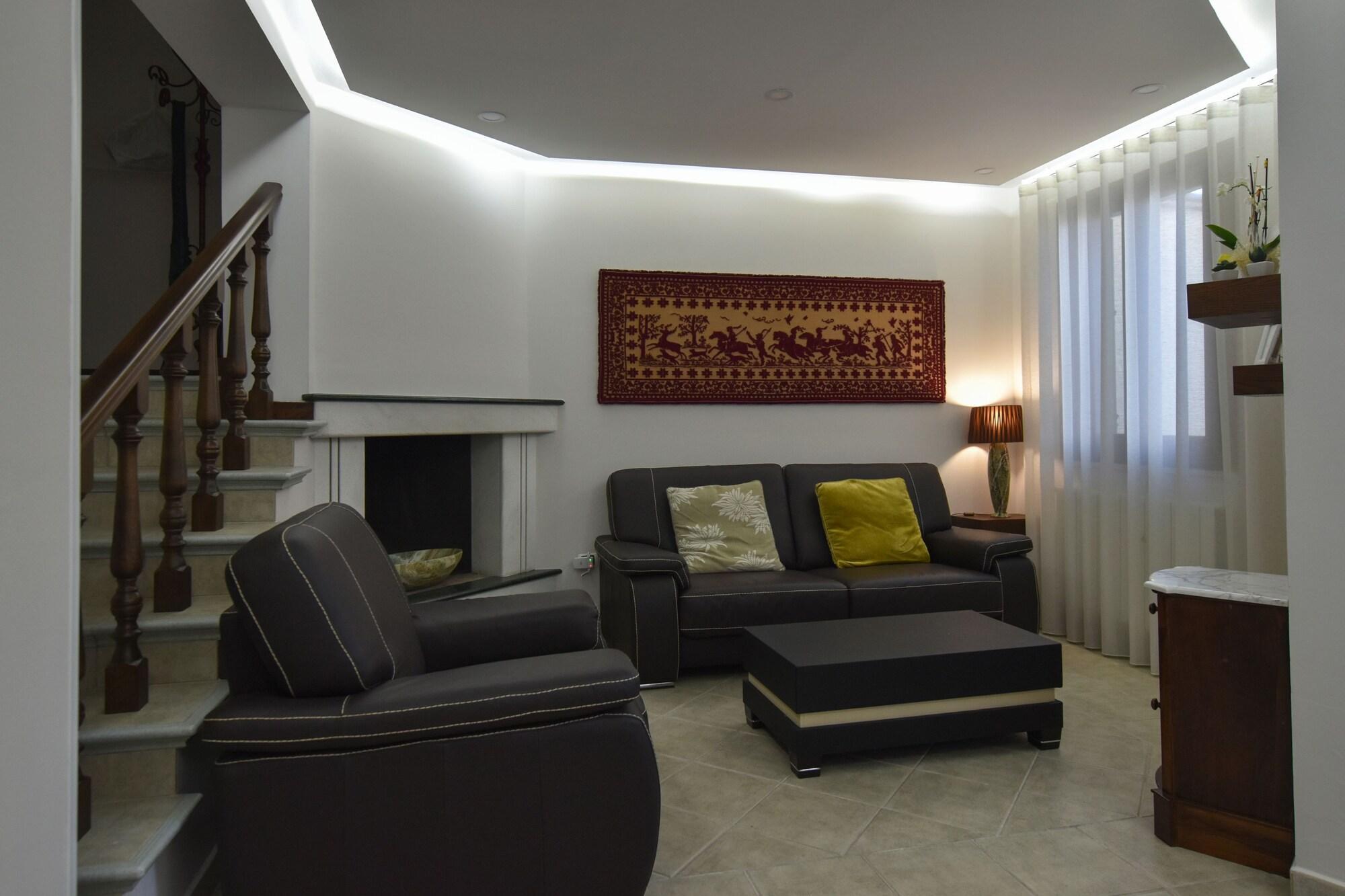 Vista Lobby Carusa Luxury Bed & Breakfast