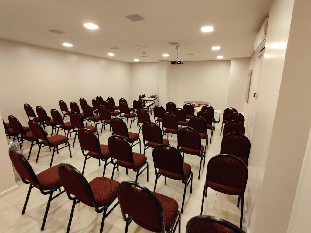 Centro de Negocios Mogano Express Hotel