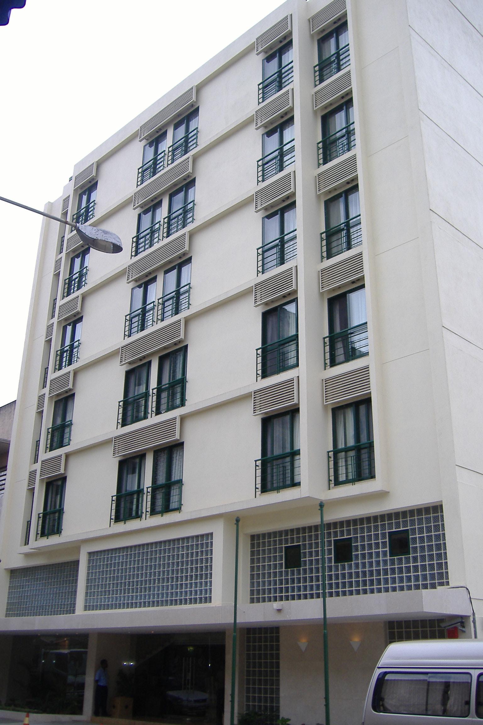 Vista Exterior VIP Inn Beira