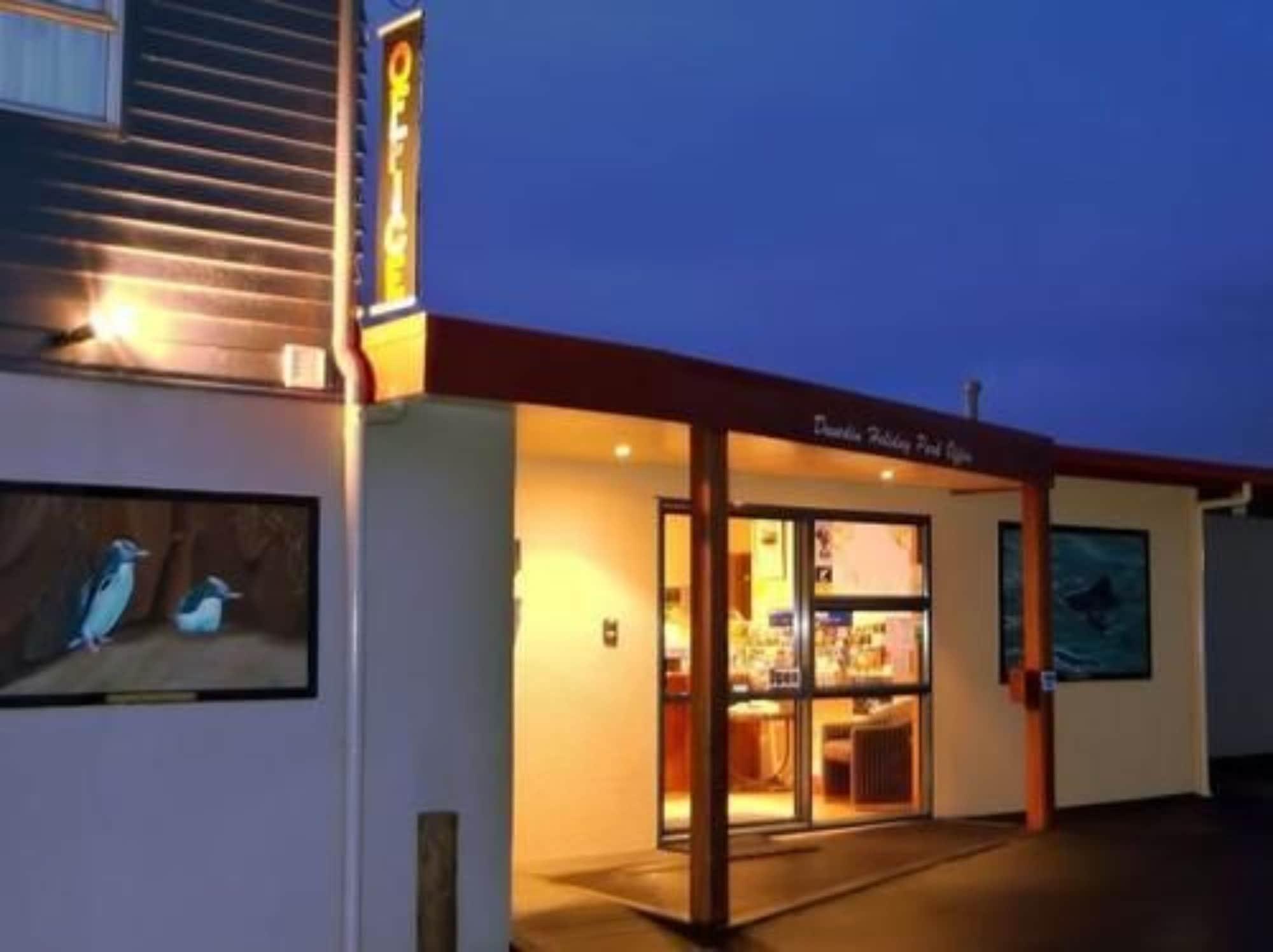 Vista Lobby Dunedin Holiday Park & Motels