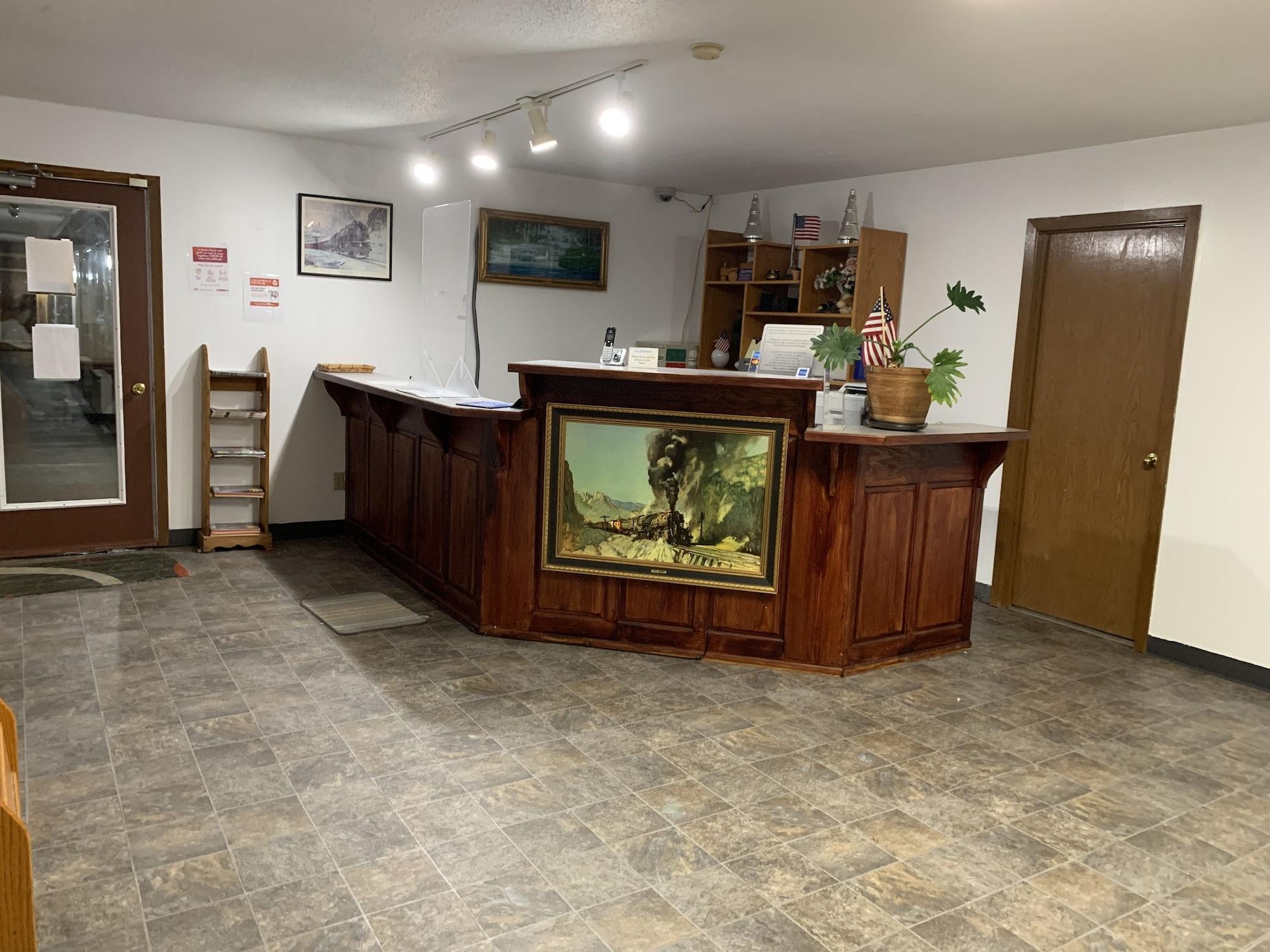 Vista Lobby Pine River Inn