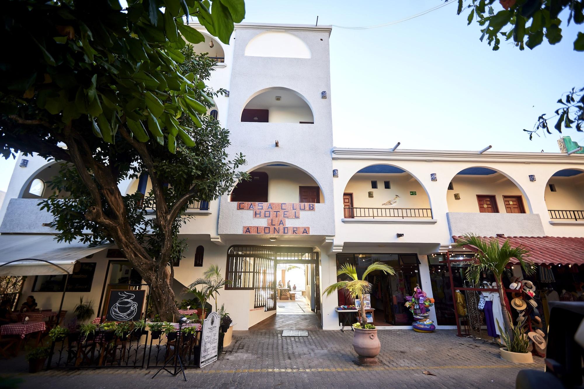 Vista Exterior The Alondra Hotel