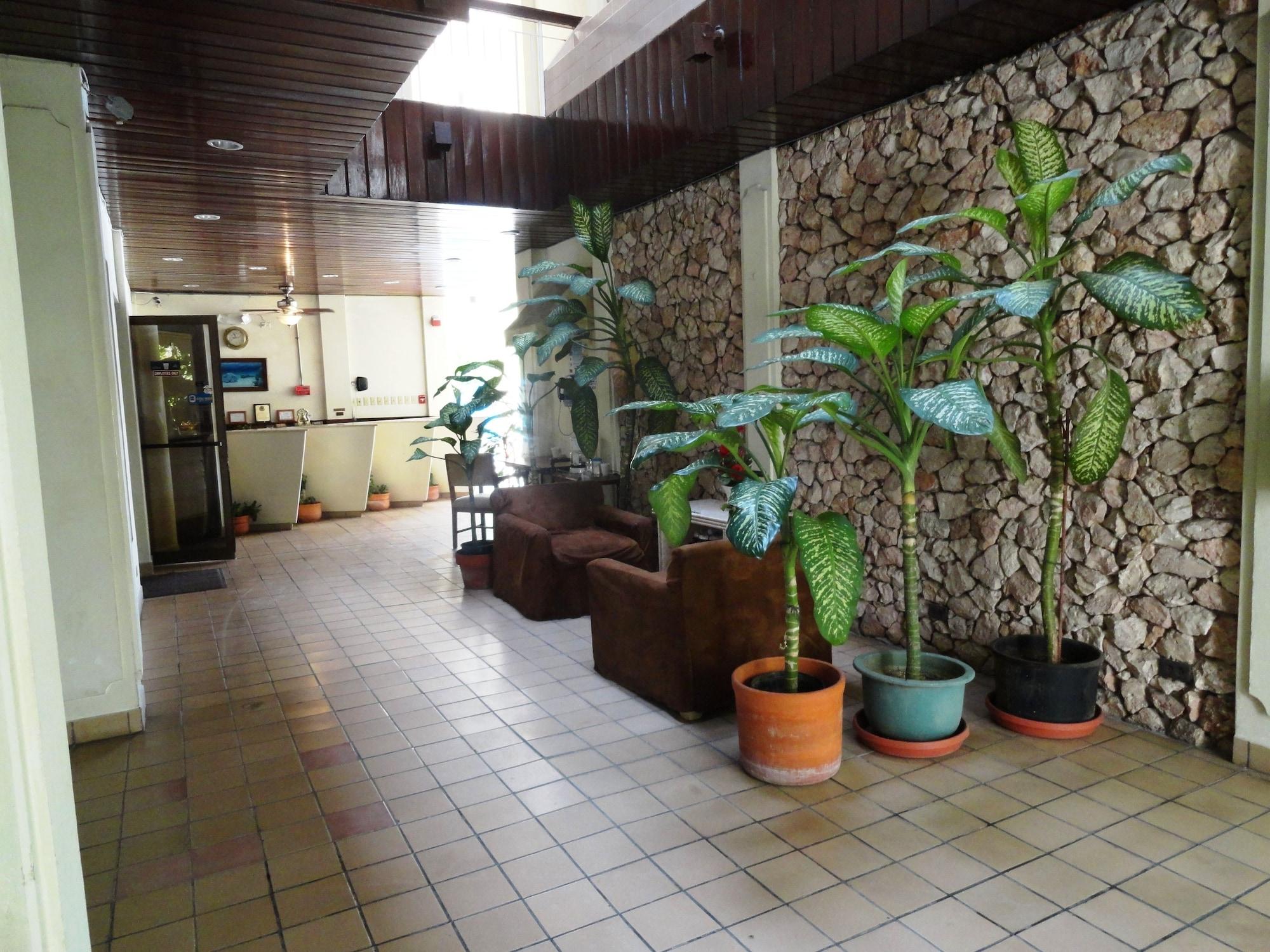 Vista Lobby Summer Holiday Hotel